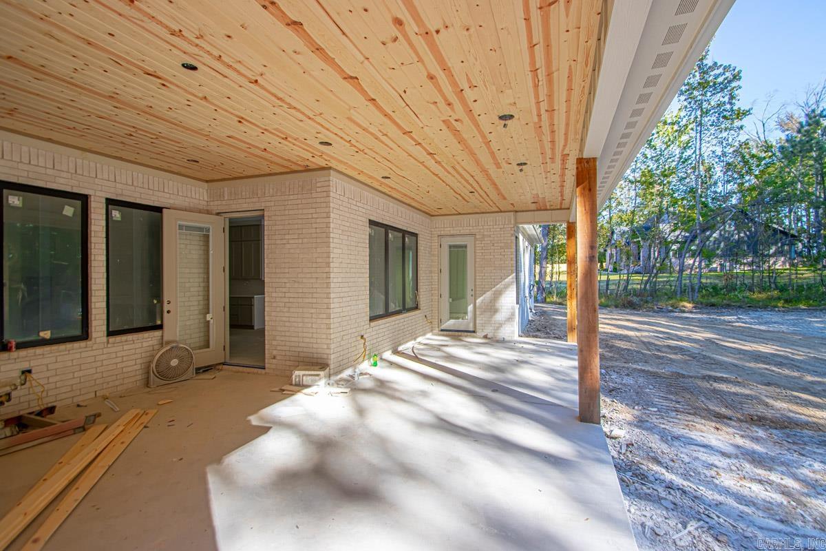 7024 Hannah Lane Benton, AR 72019