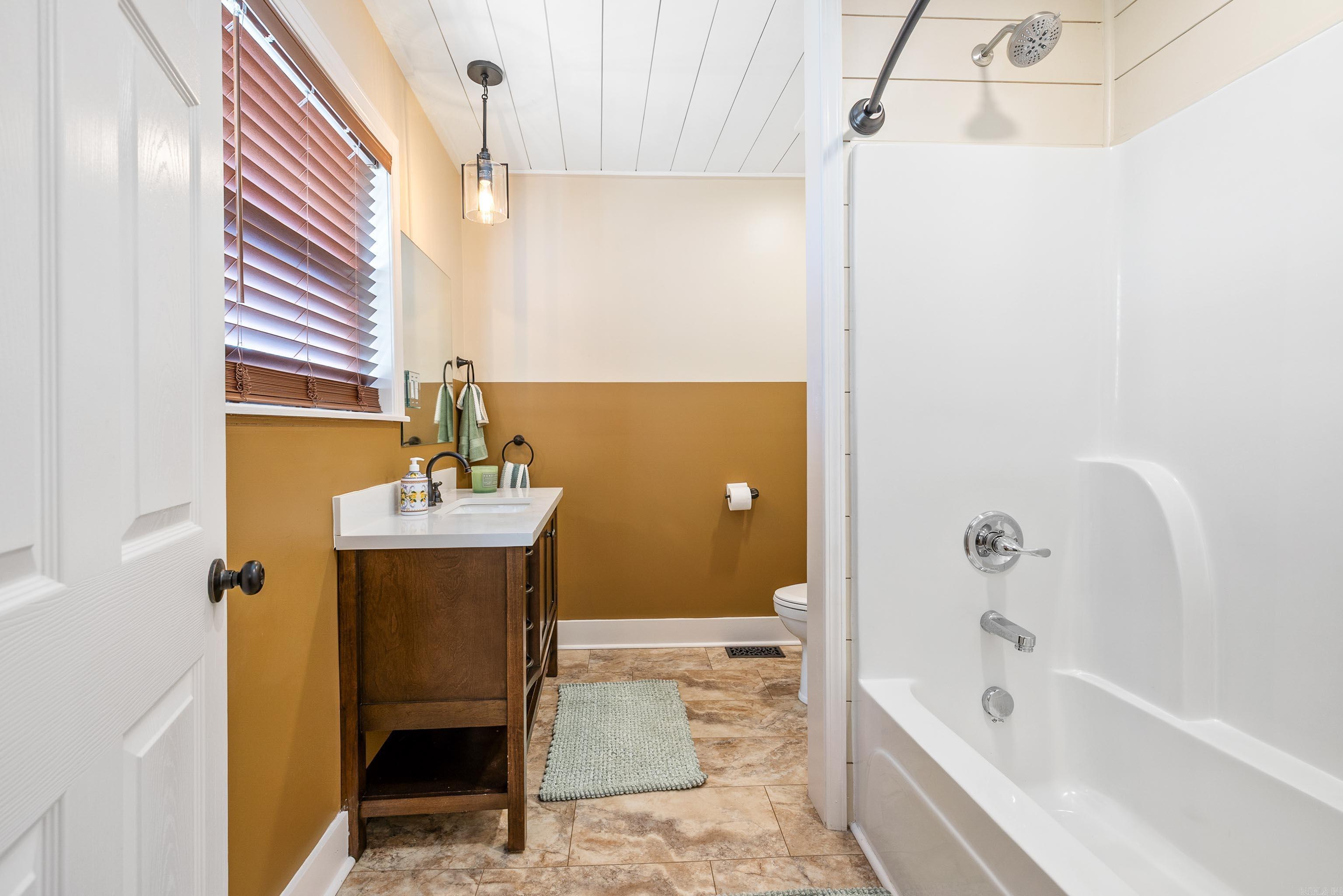 200 Washington St Hot Springs, AR 71901