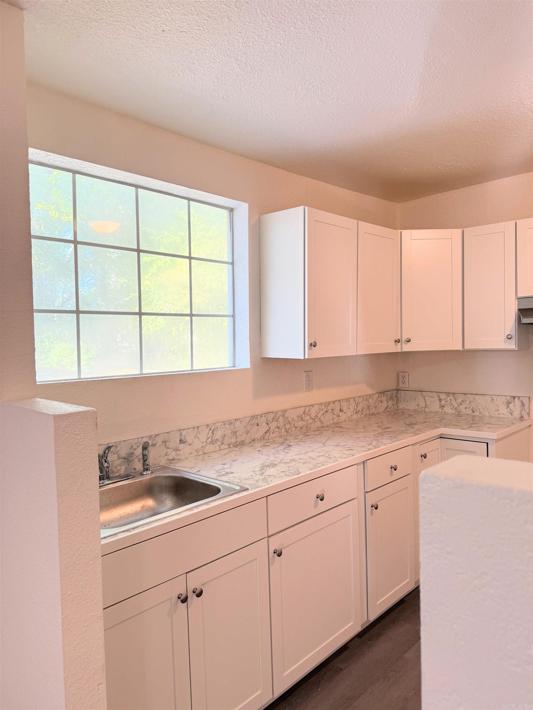 215 S Montgomerey  Clarksville, AR