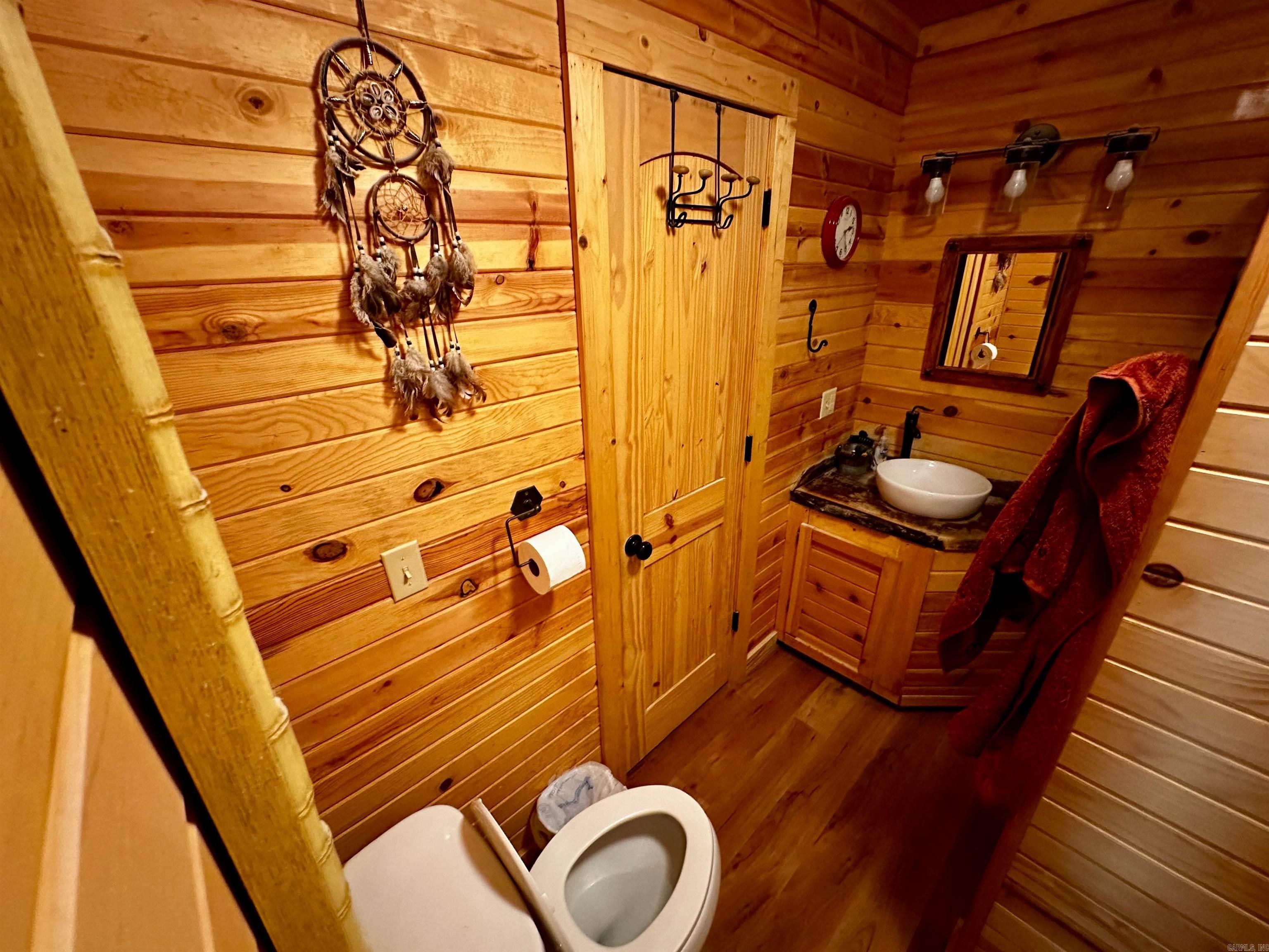 185 Sugar Hill  Mountain View, AR