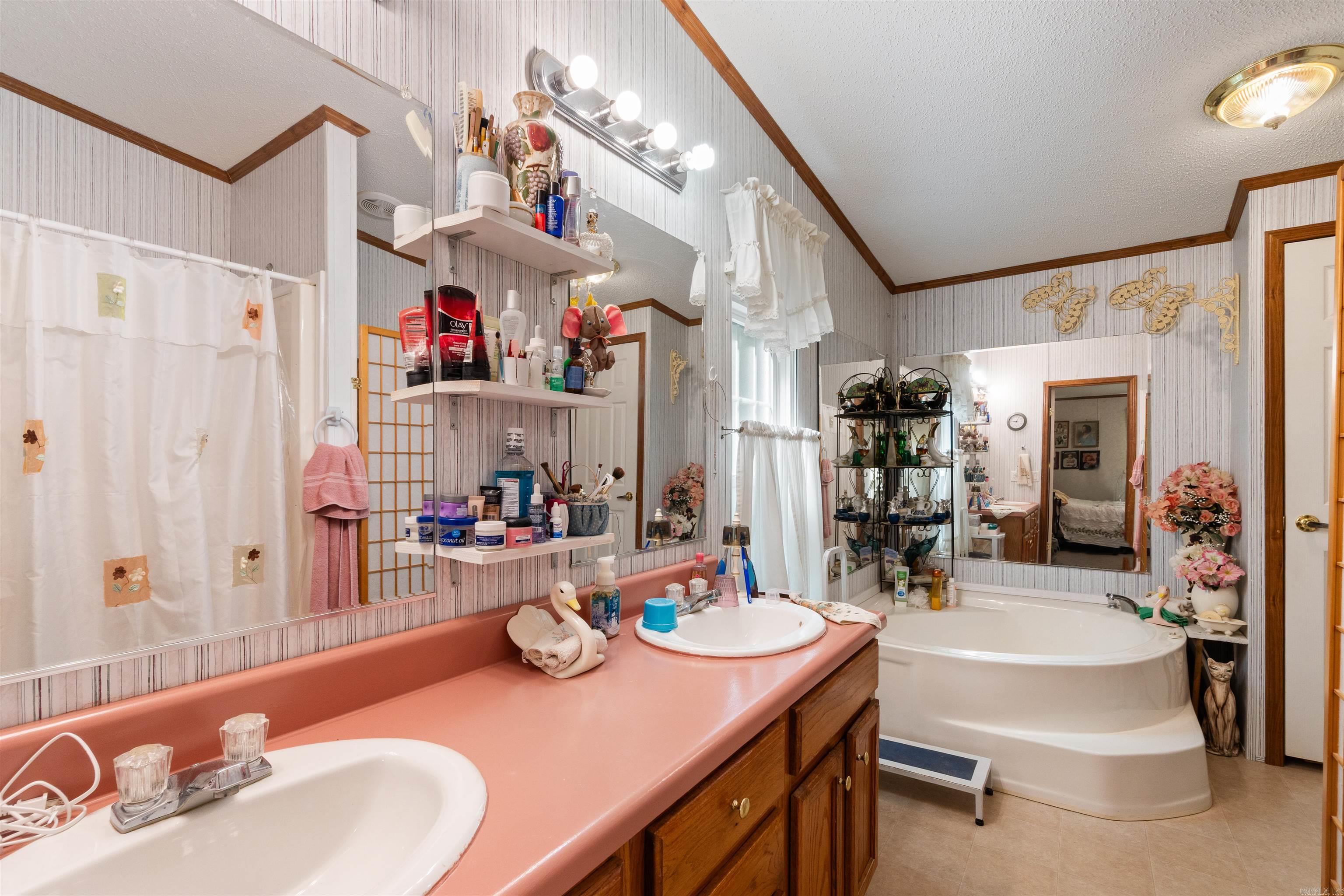 323 Wood Street Hot Springs, AR 71913