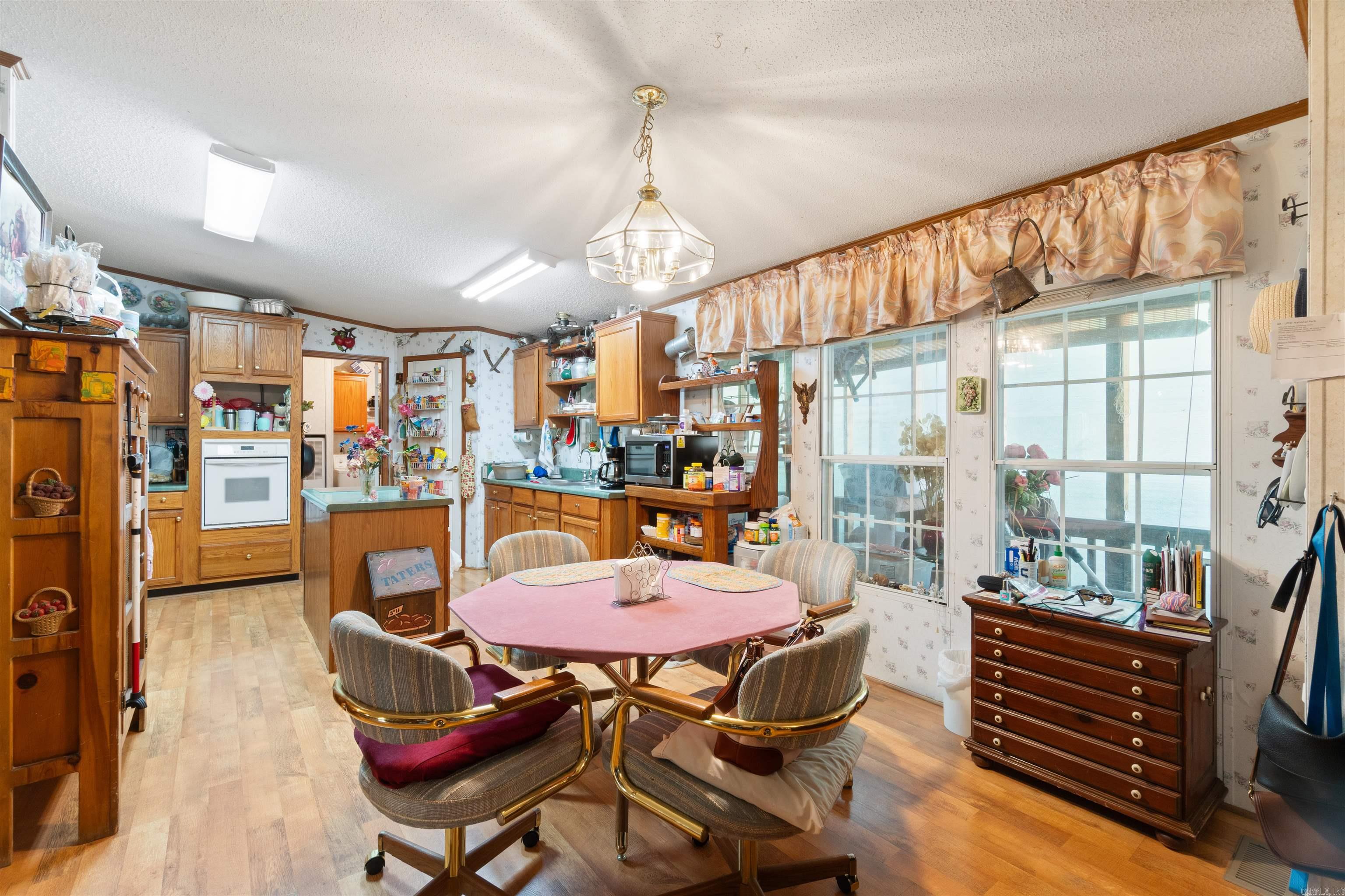 323 Wood Street Hot Springs, AR 71913