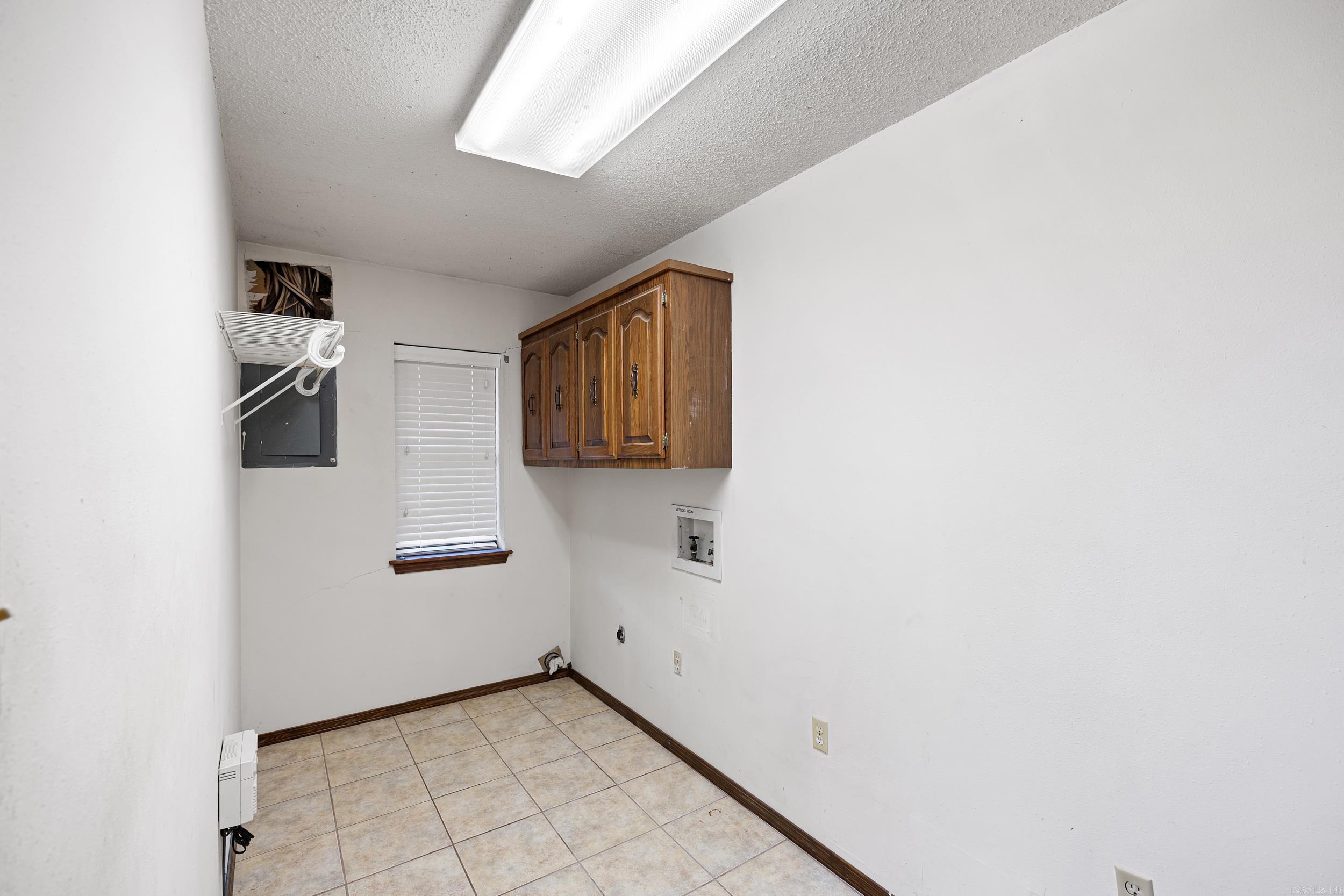 2500 E 8th  Danville, AR