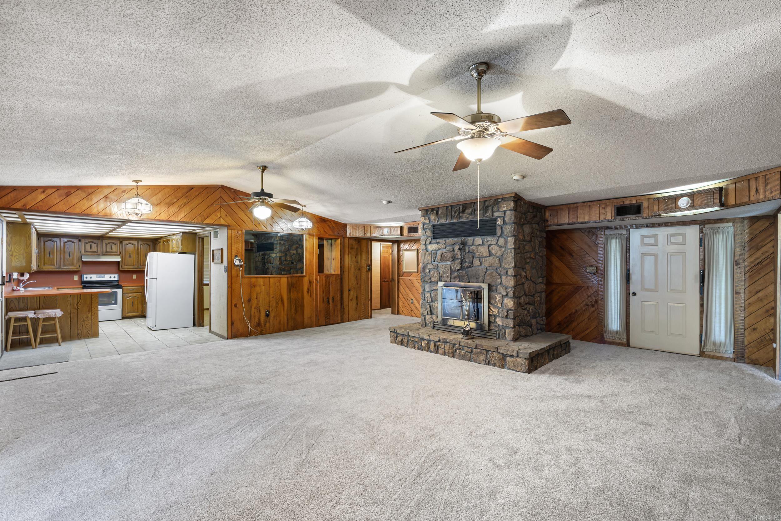 2500 E 8th  Danville, AR