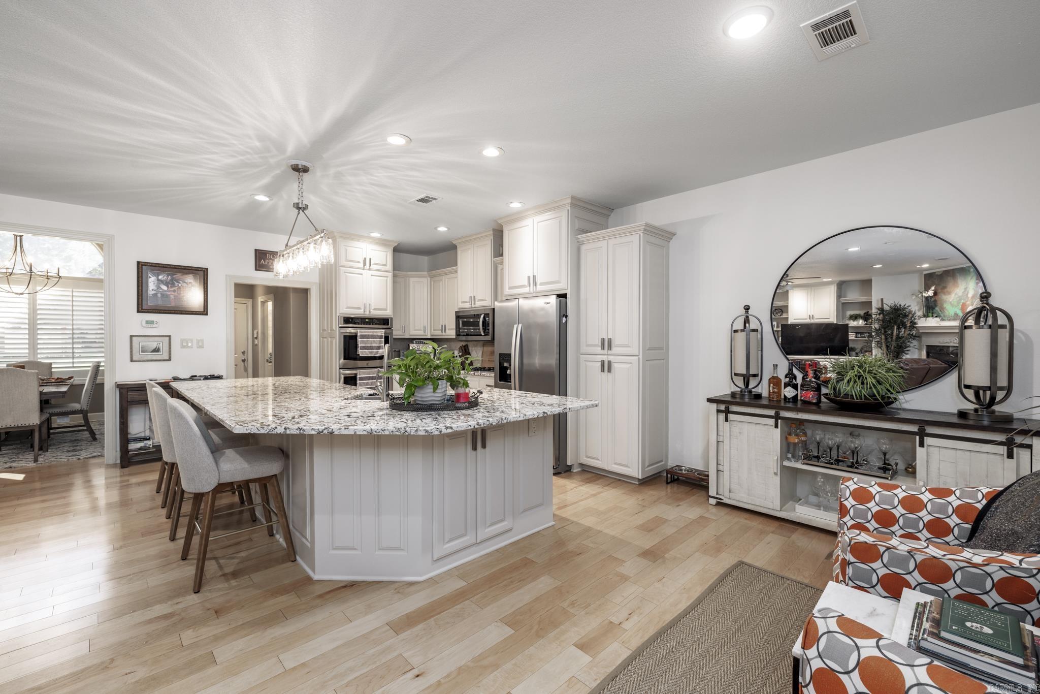 120 Thornbury  Hot Springs, AR