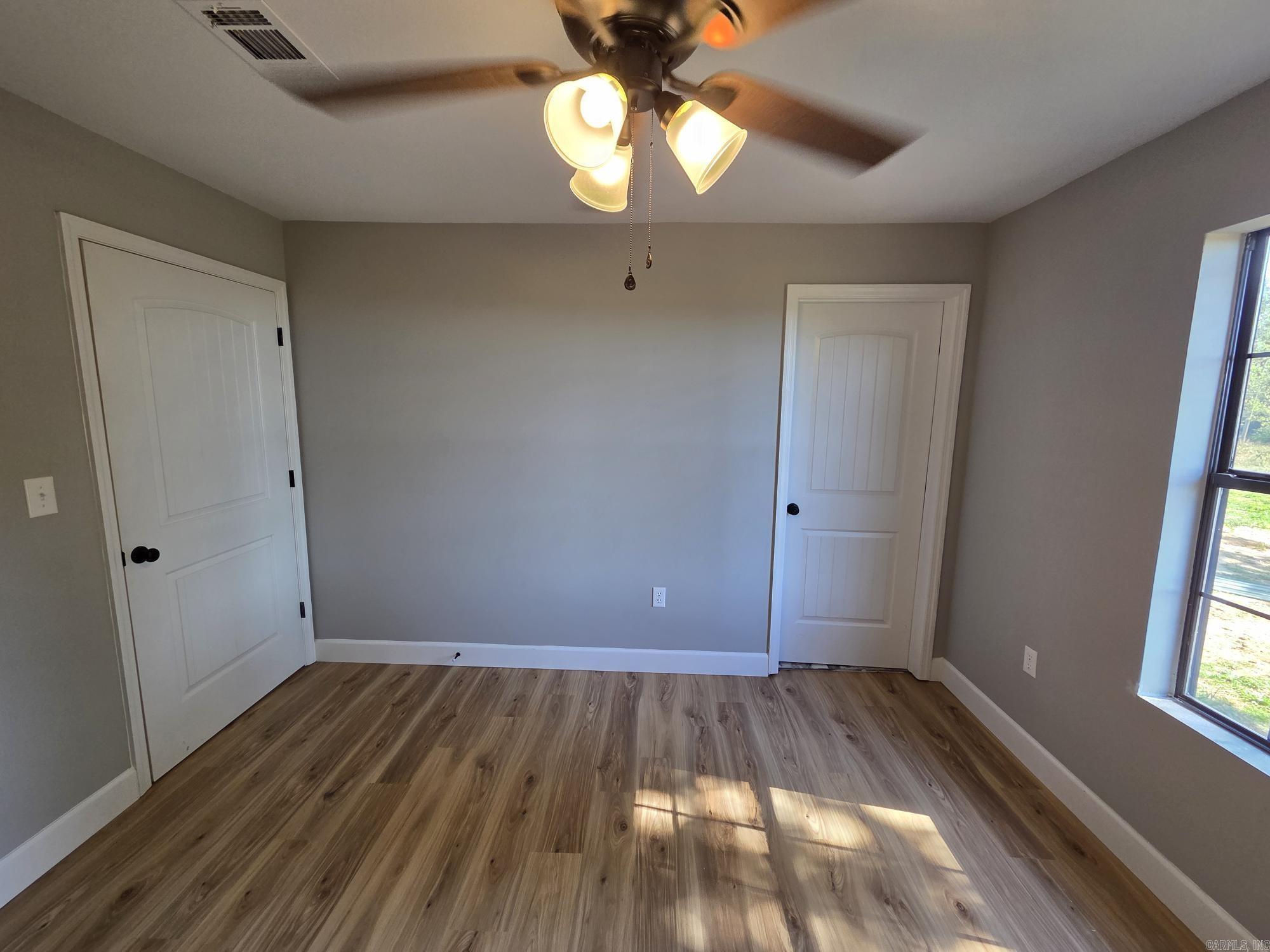 2735 Floral  Floral, AR