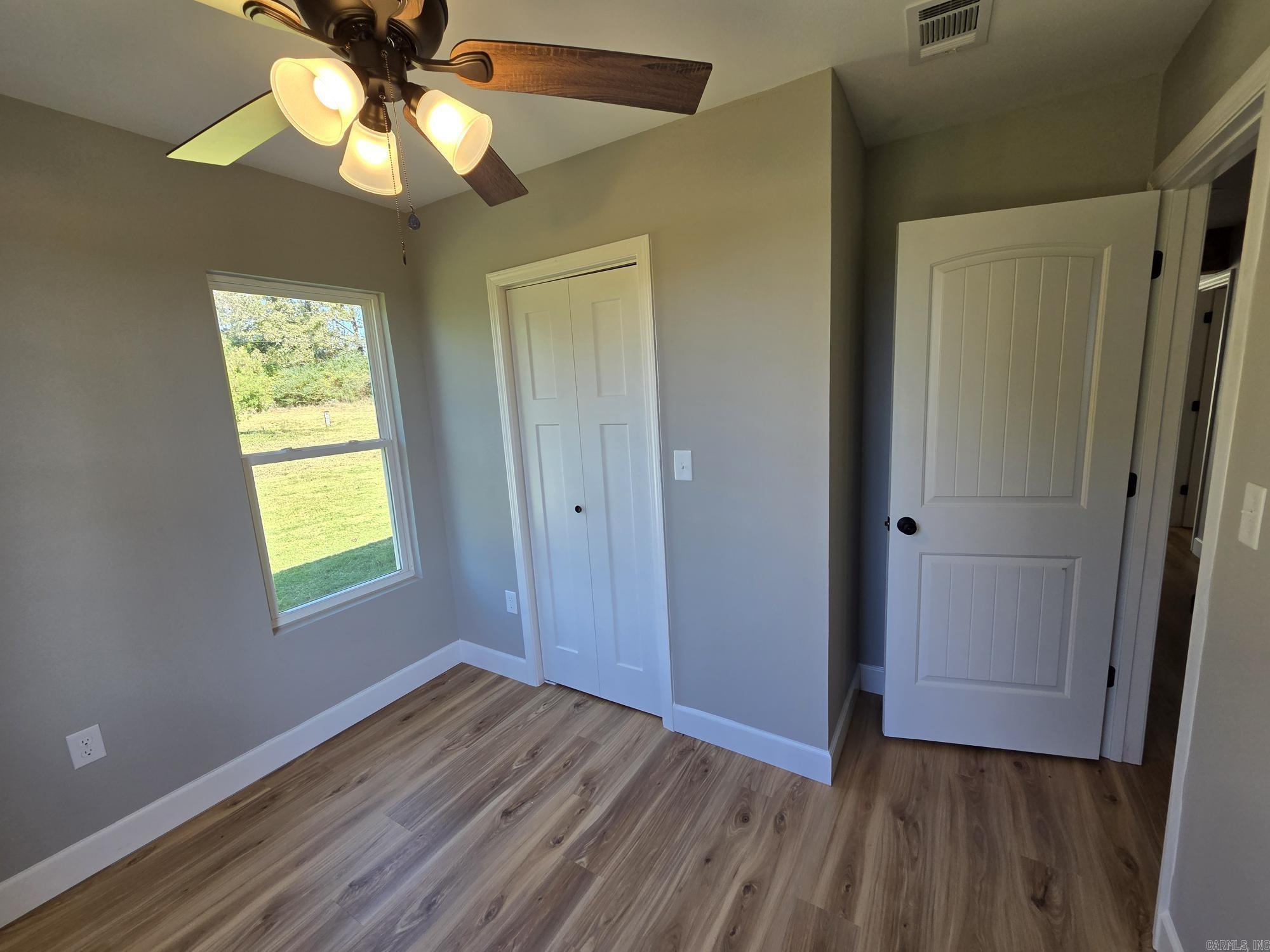 2735 Floral  Floral, AR