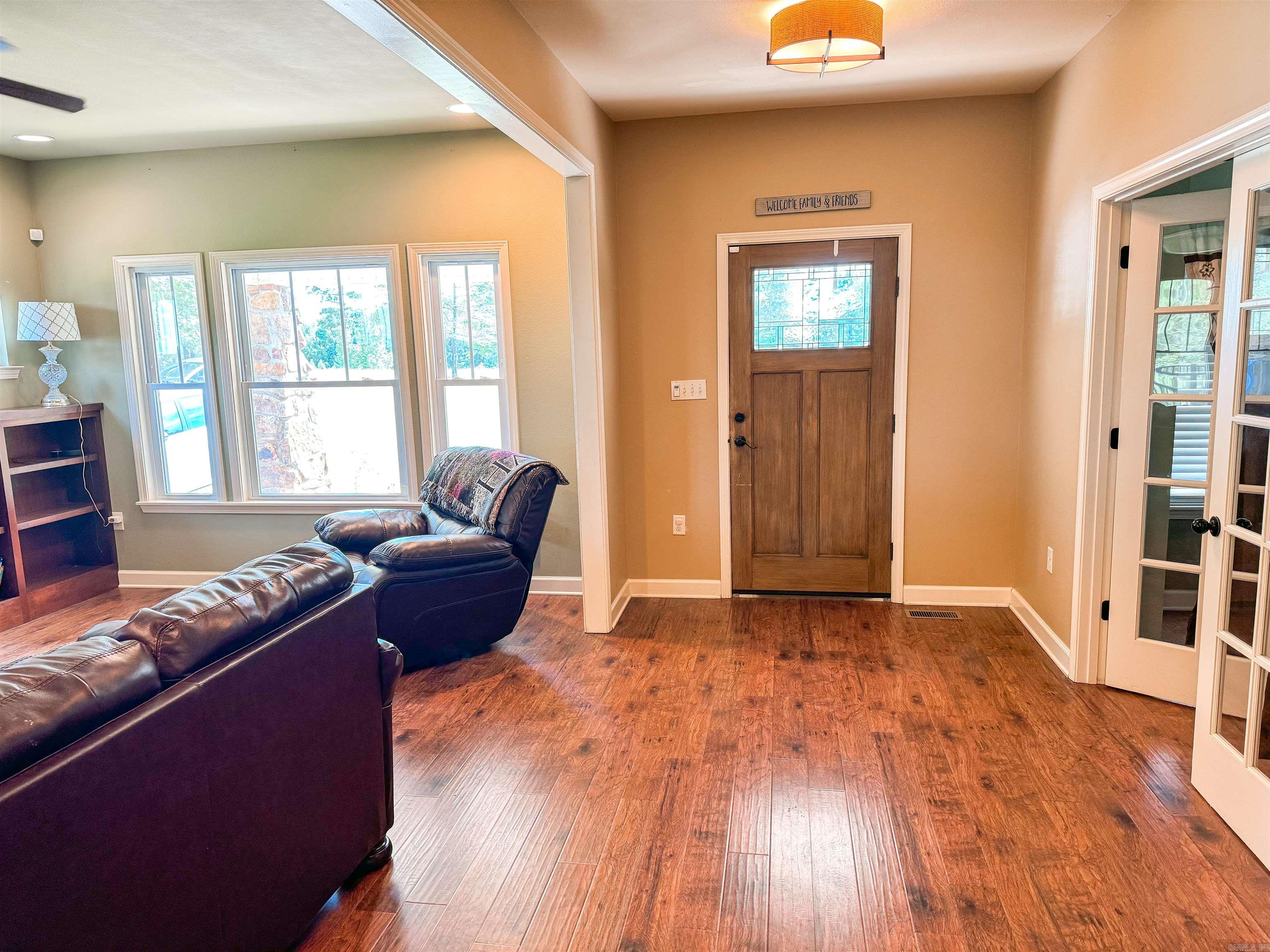 125 Gassaway Searcy, AR 72143