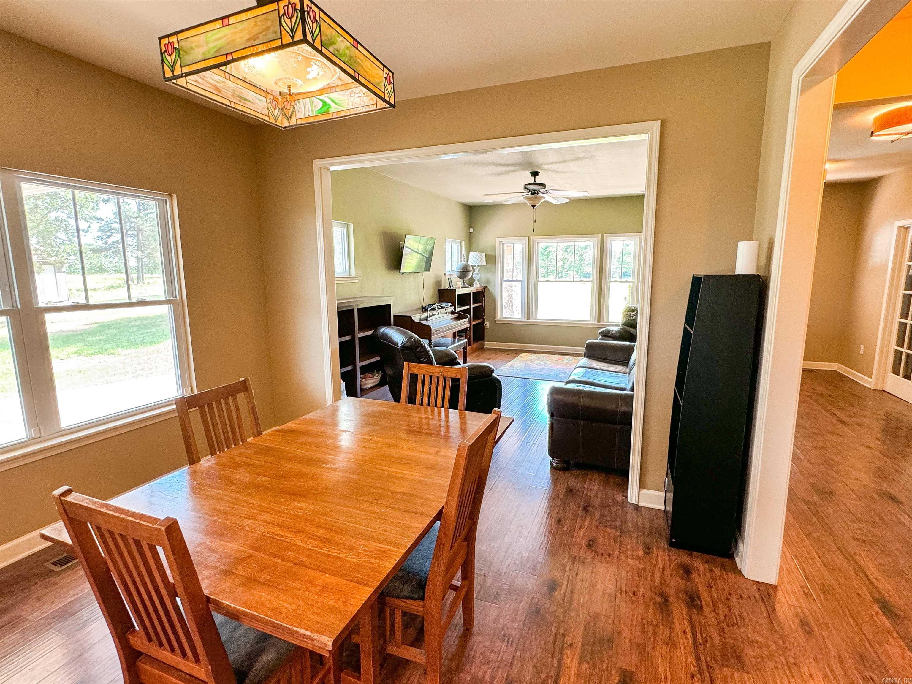 125 Gassaway Searcy, AR 72143