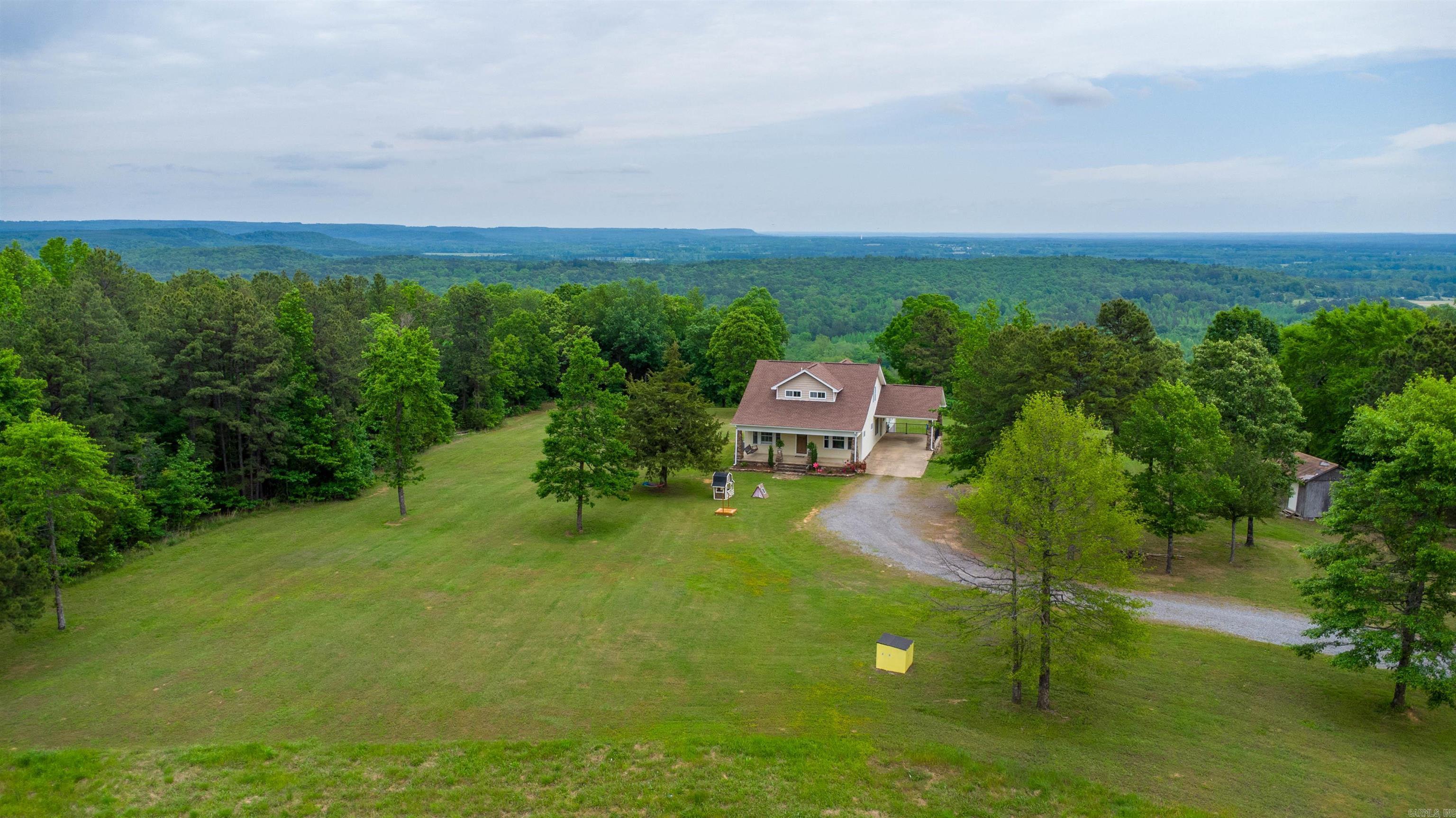 125 Gassaway Searcy, AR 72143