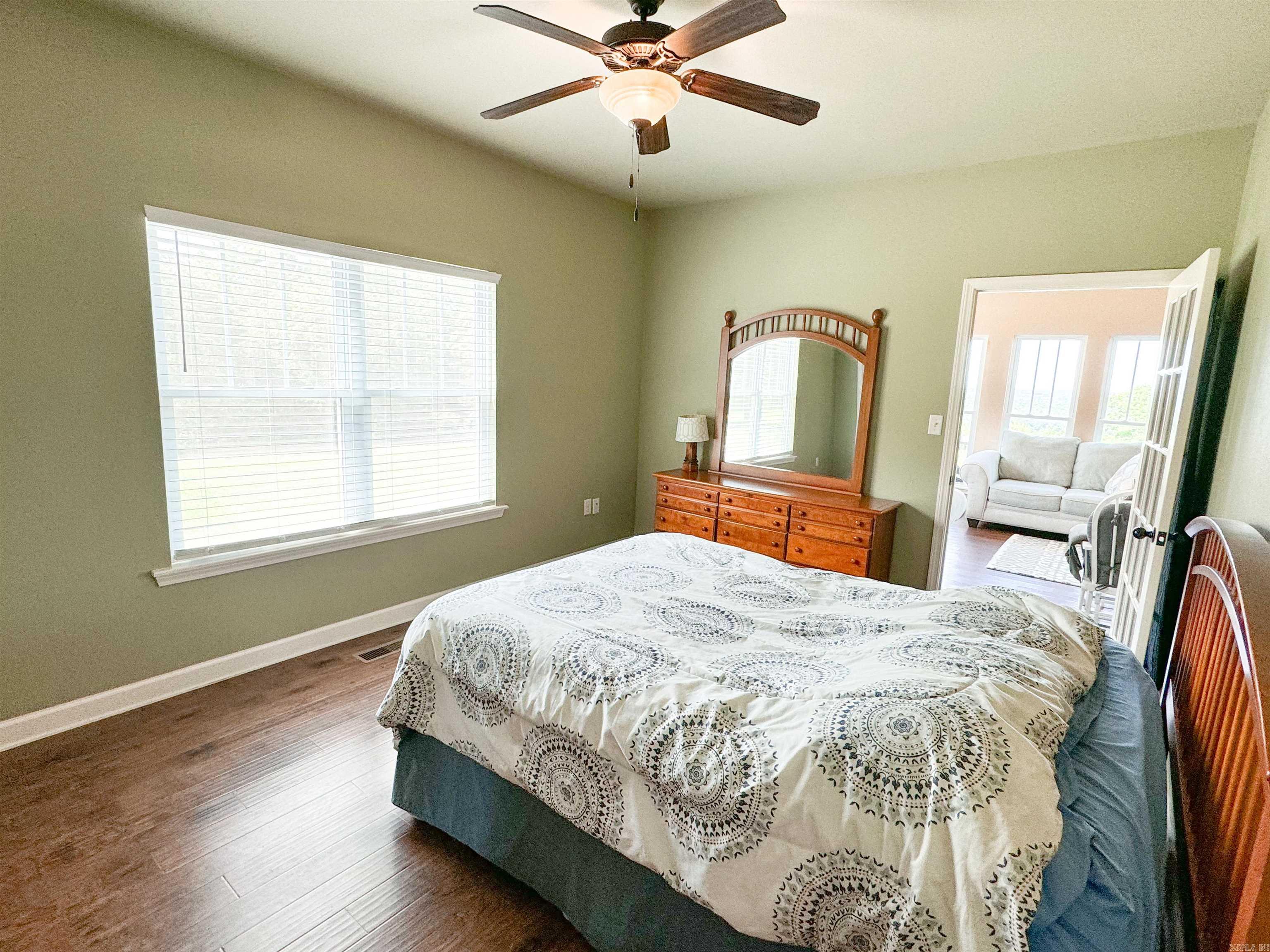 125 Gassaway Searcy, AR 72143