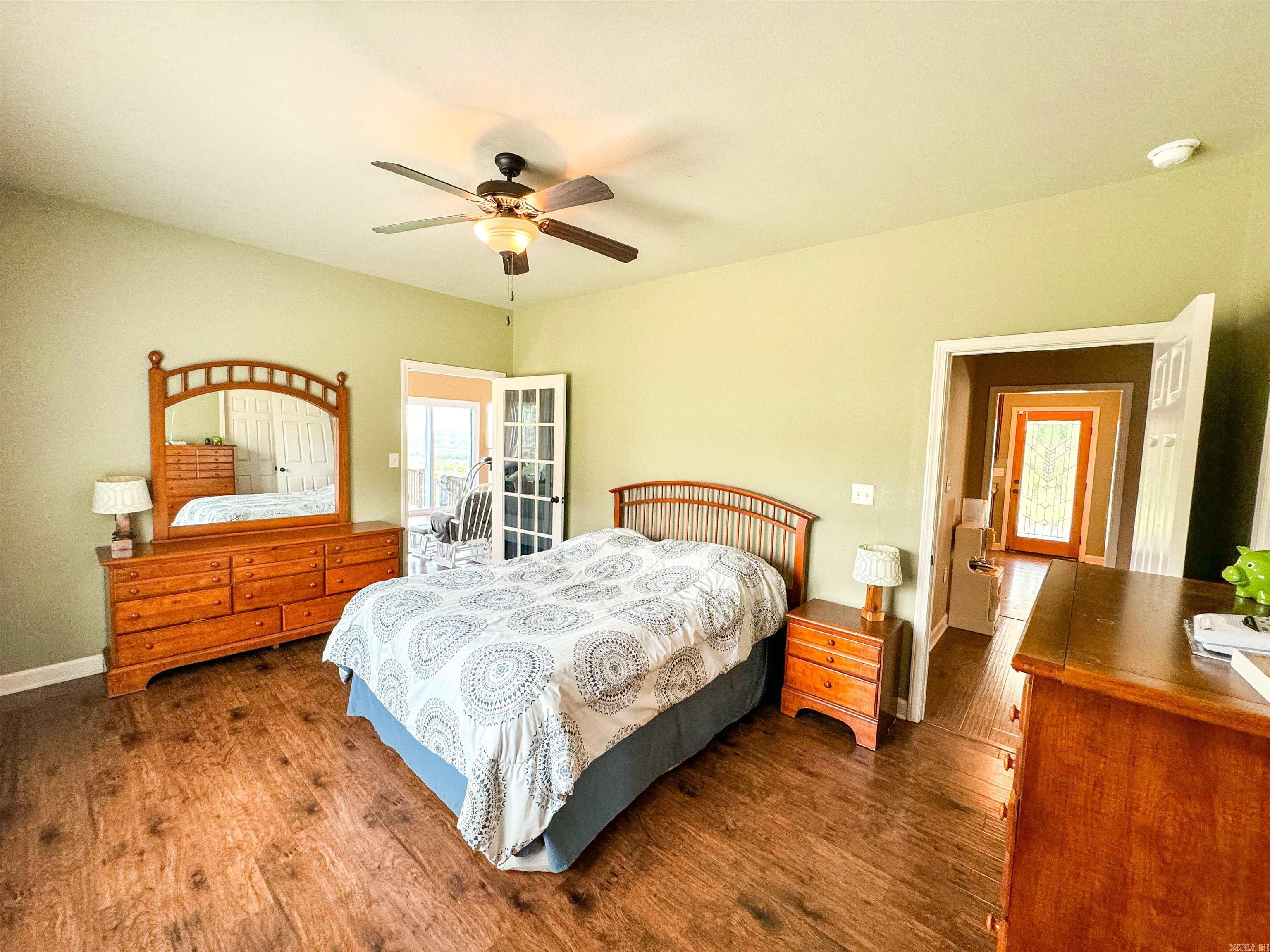 125 Gassaway Searcy, AR 72143