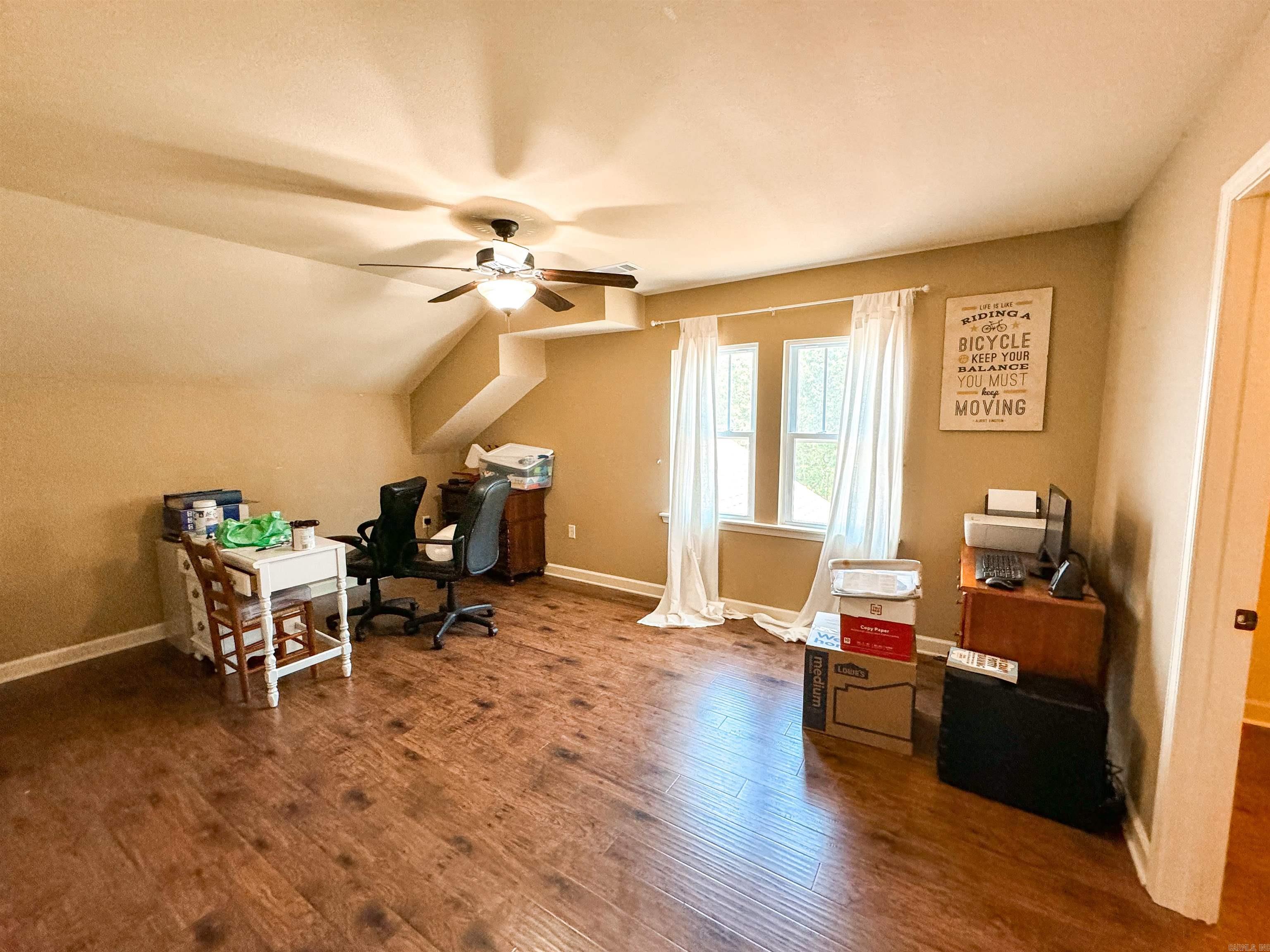 125 Gassaway Searcy, AR 72143