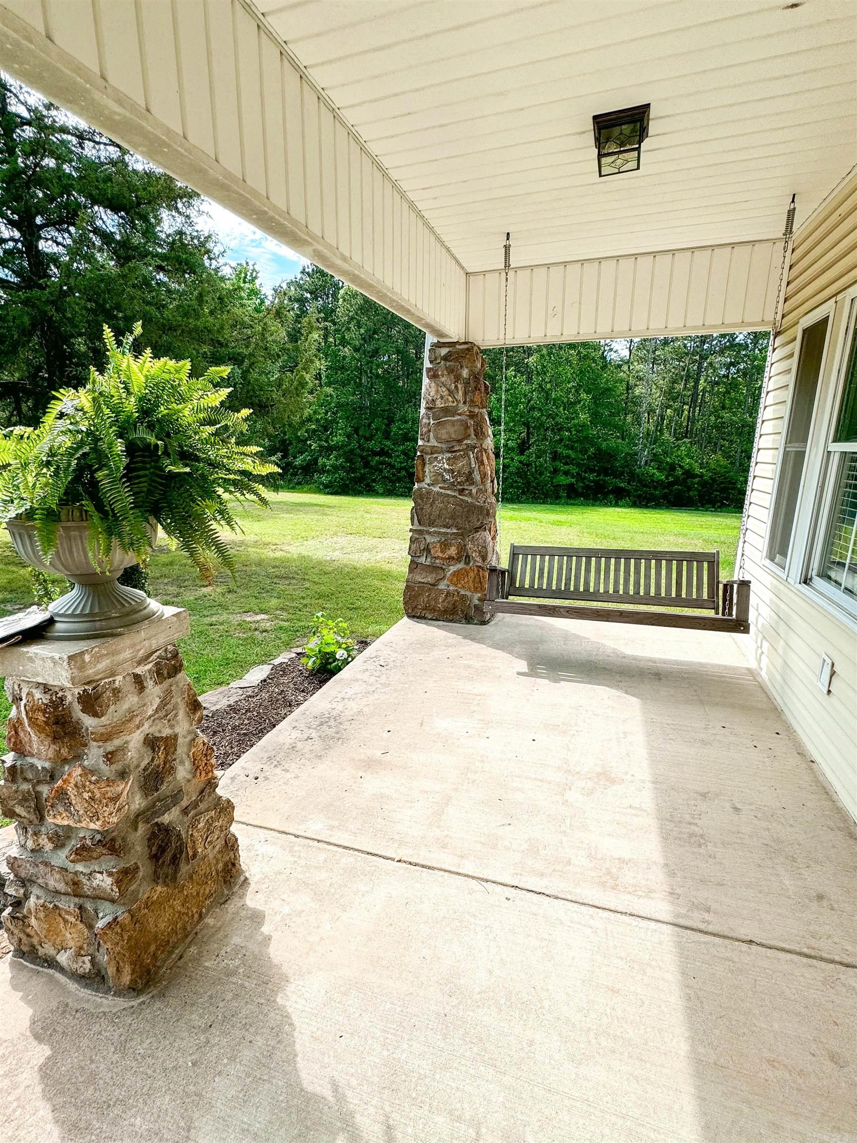 125 Gassaway Searcy, AR 72143