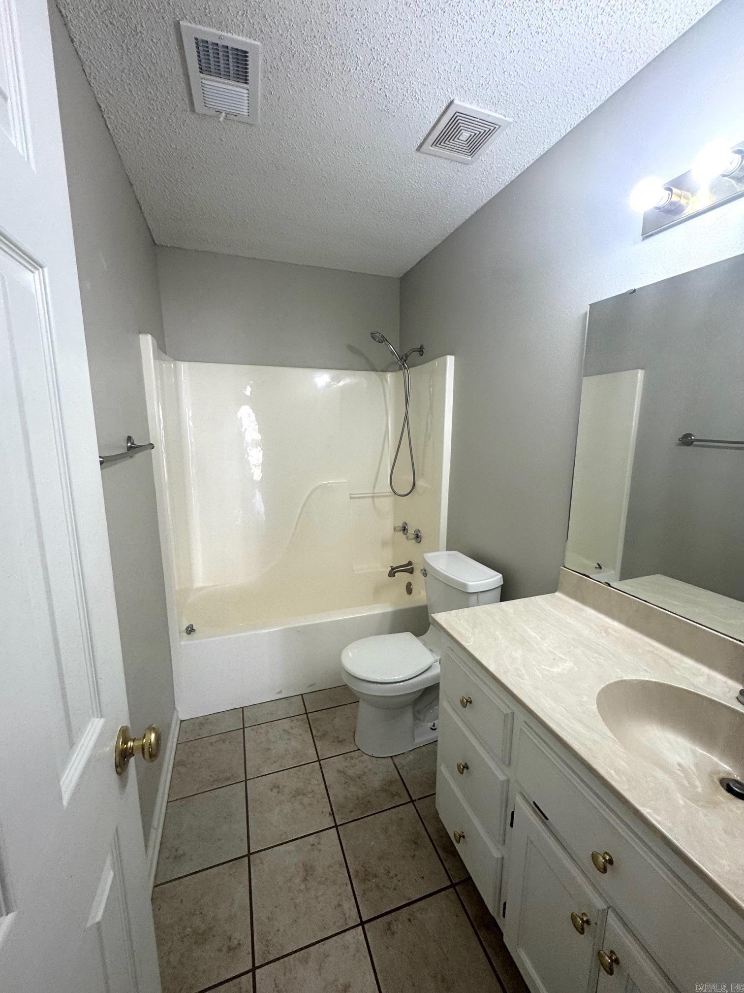 211 Hunters Run  Benton, AR