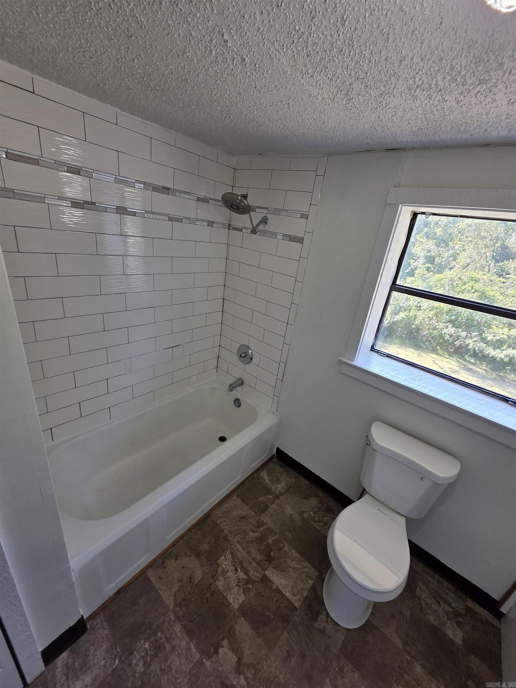 5101 B.B.  Little Rock, AR