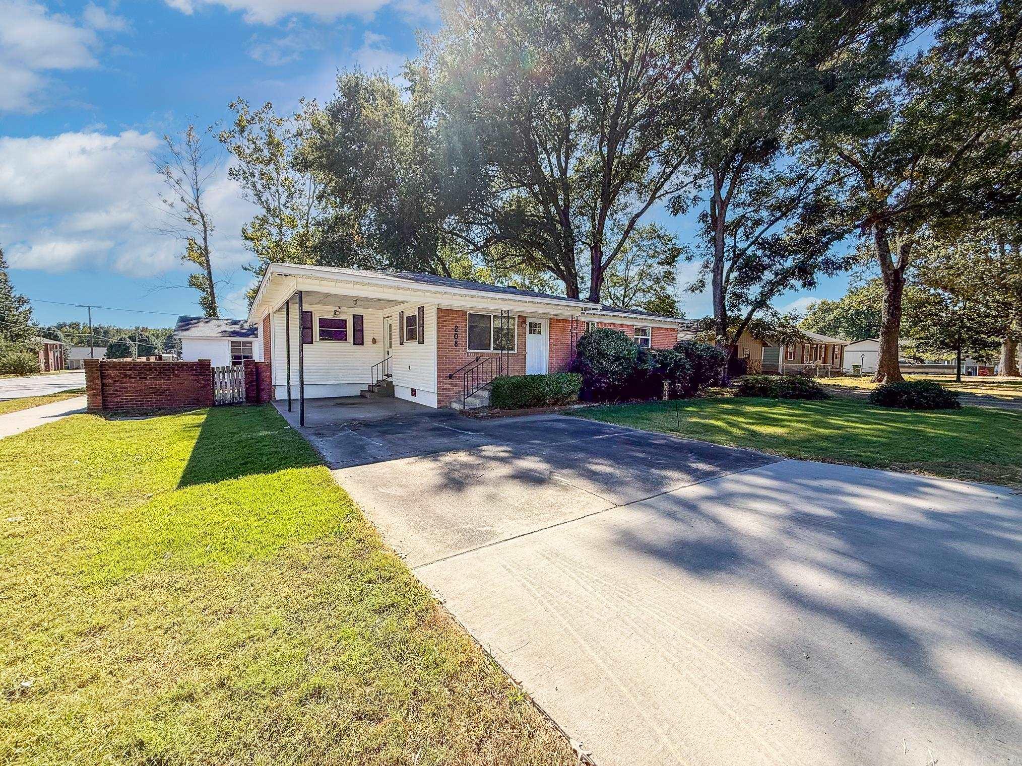 208 Calloway  Sherwood, AR