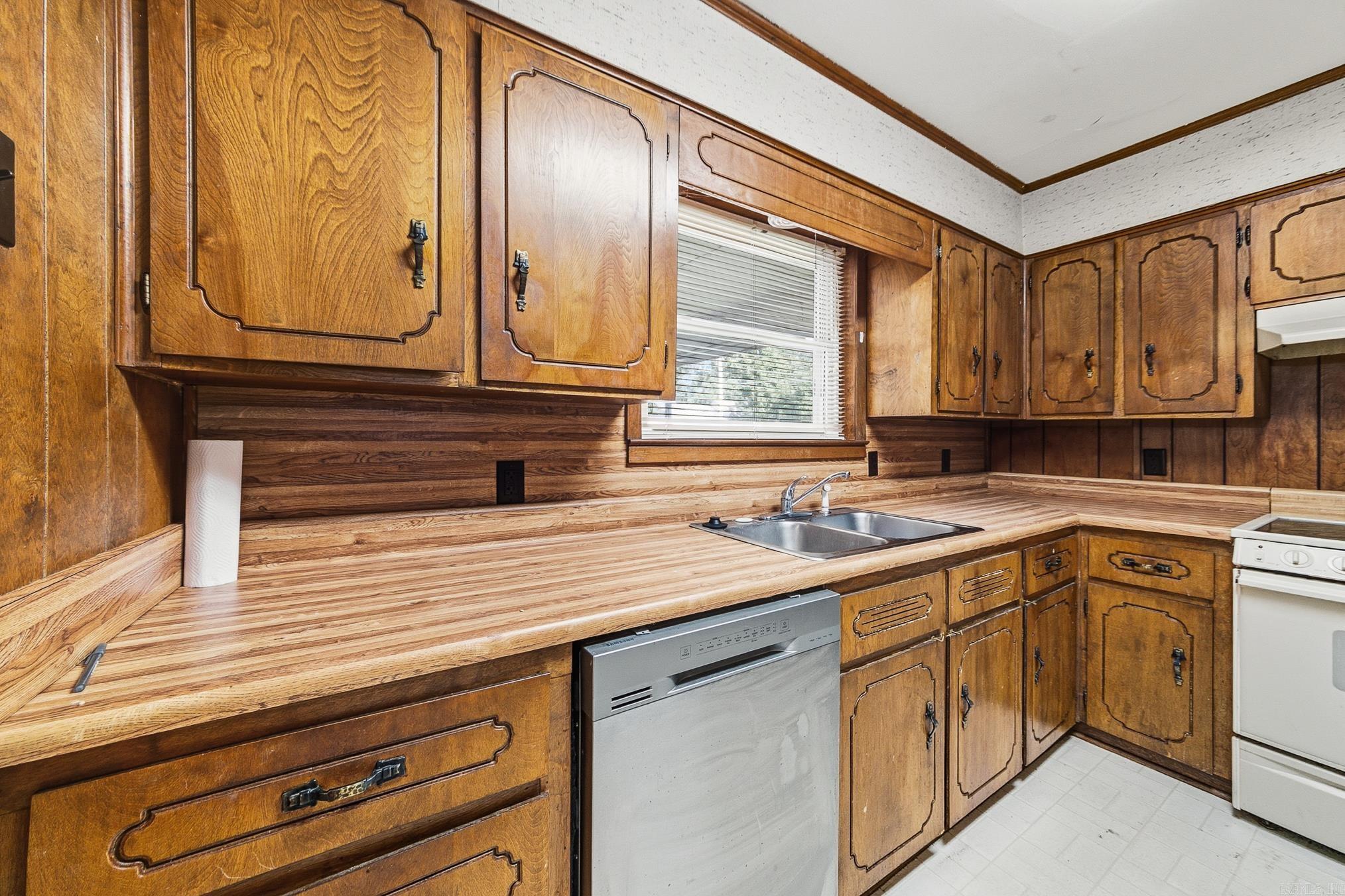 208 Calloway  Sherwood, AR