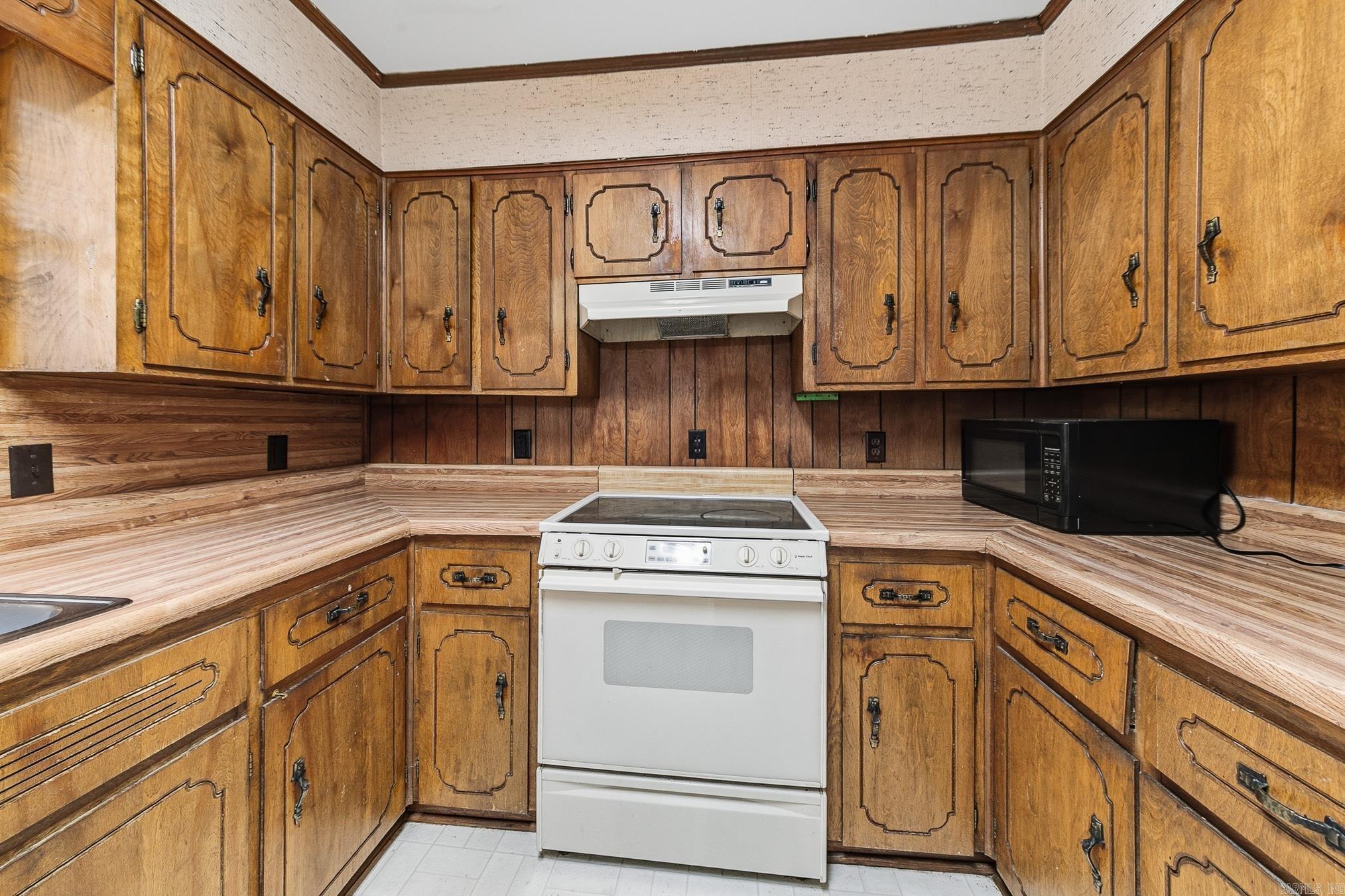 208 Calloway  Sherwood, AR