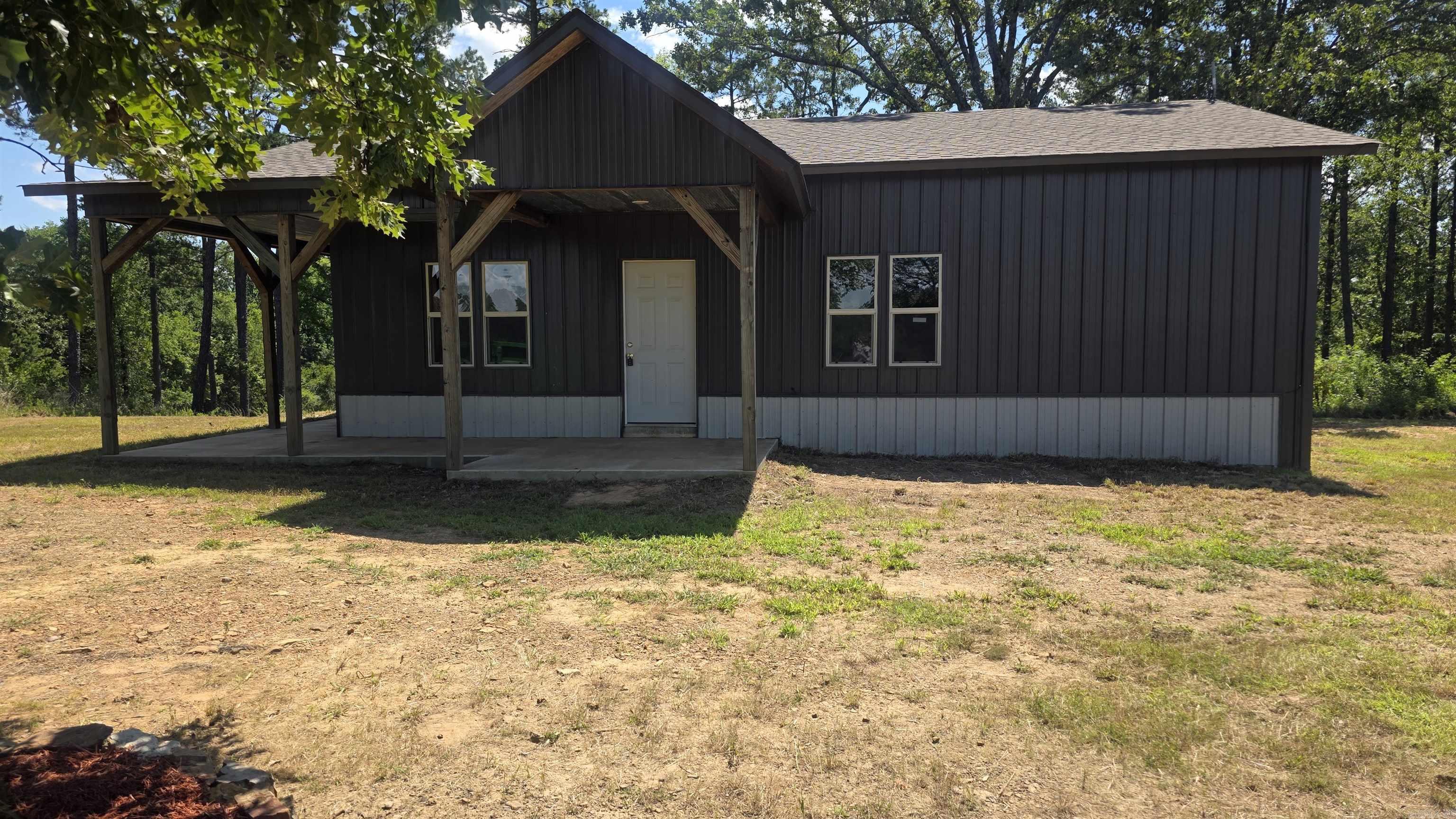 162 E Middleton Road Center Ridge, AR 72027