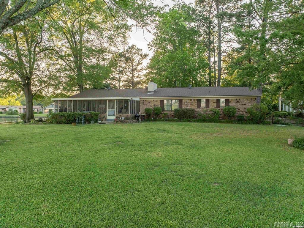 190 Woodlore  Hot Springs, AR