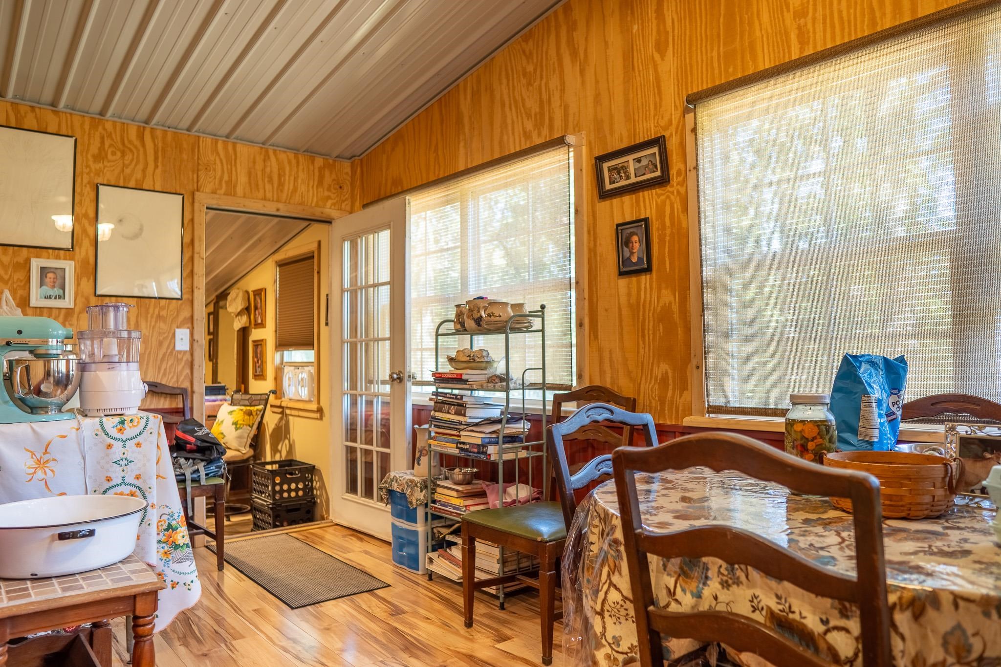 661 Cricket Pass Road  Camp, AR