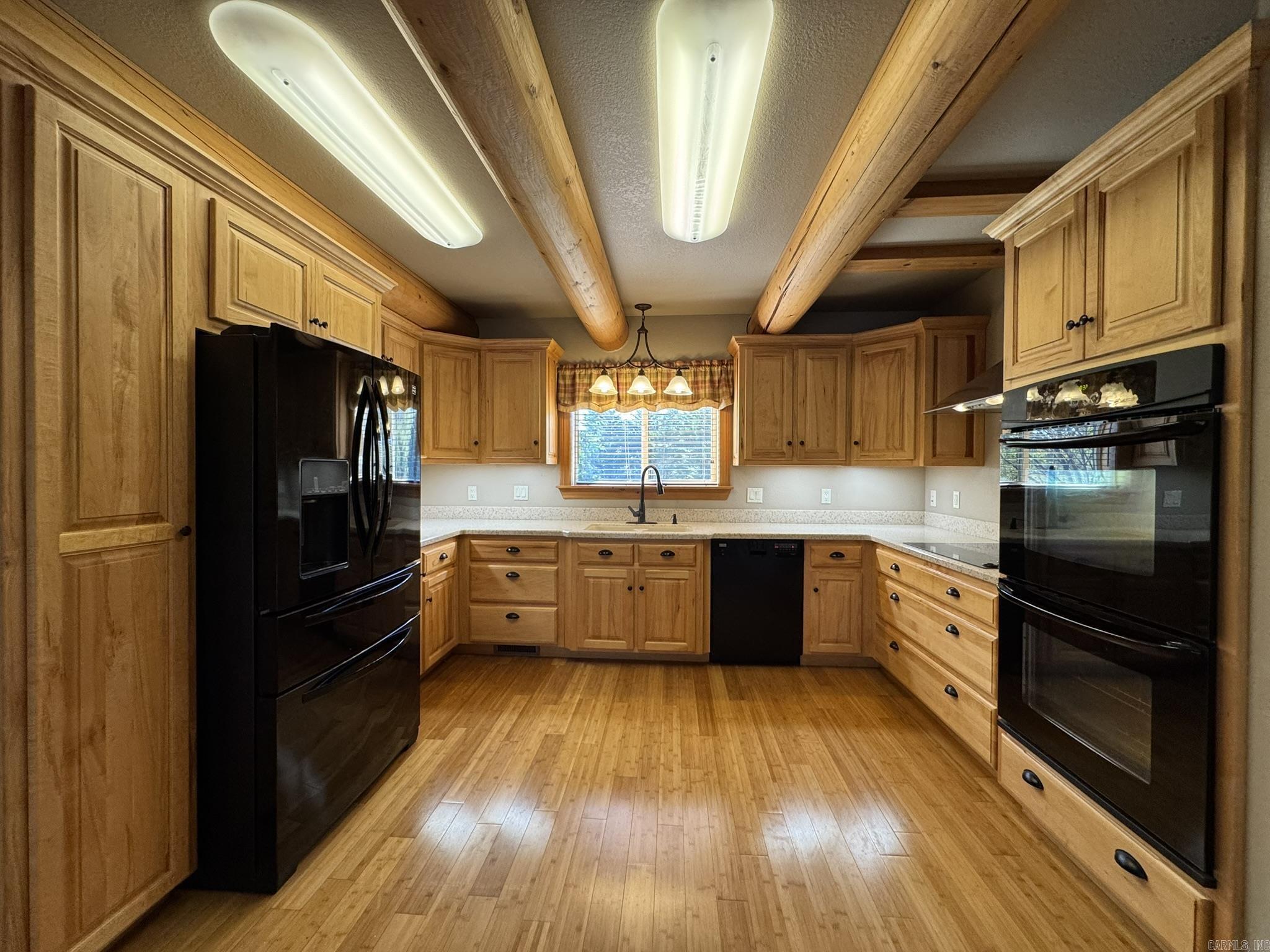 497 CR 101  Norfork, AR