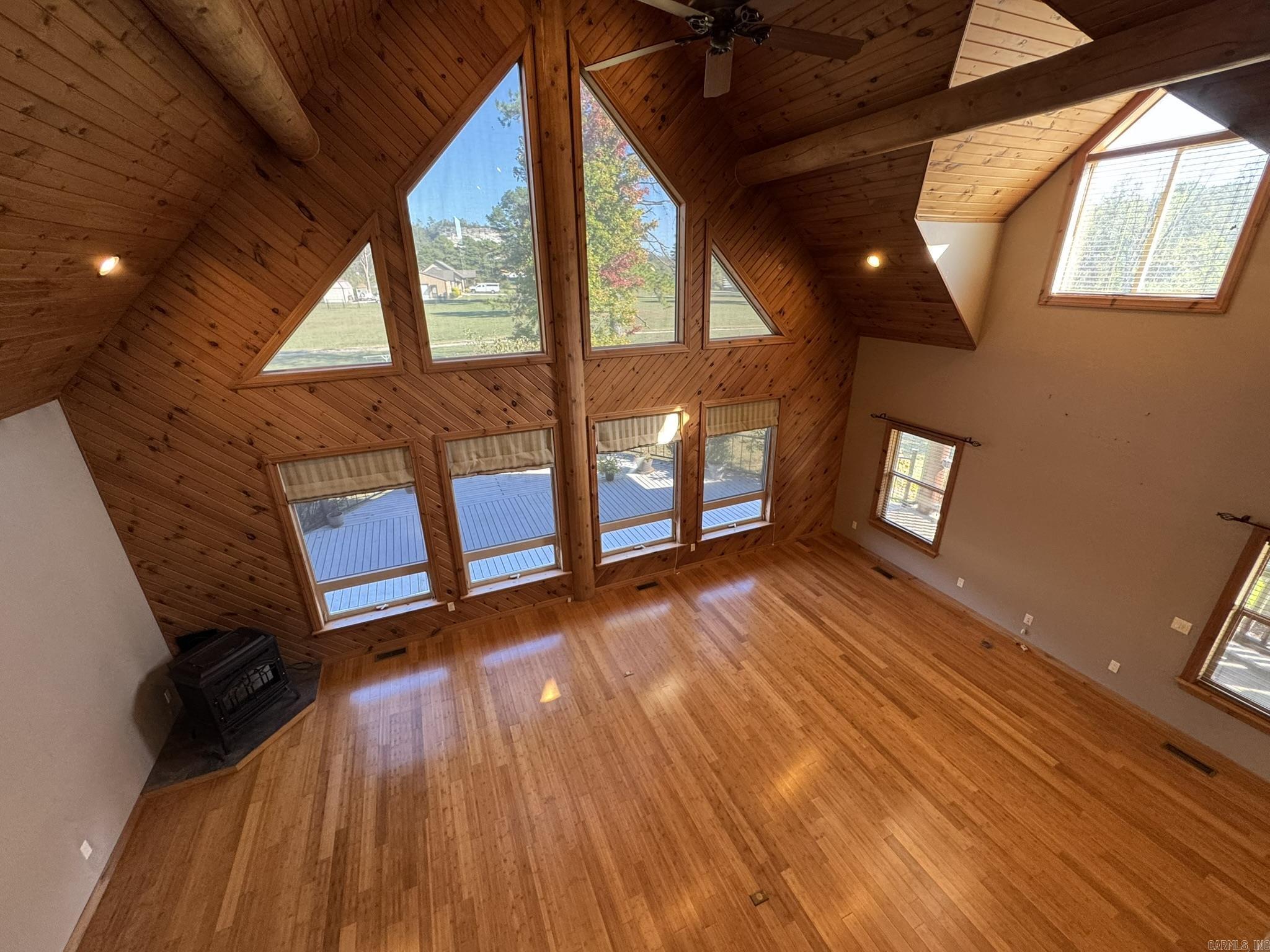 497 CR 101  Norfork, AR