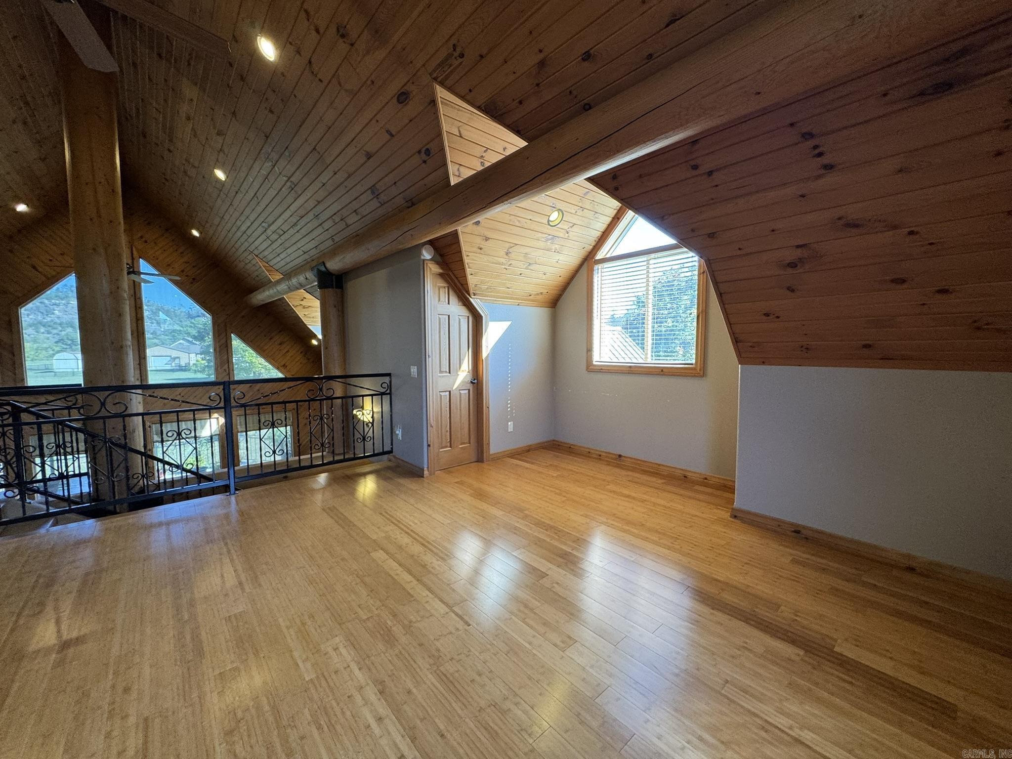 497 CR 101  Norfork, AR