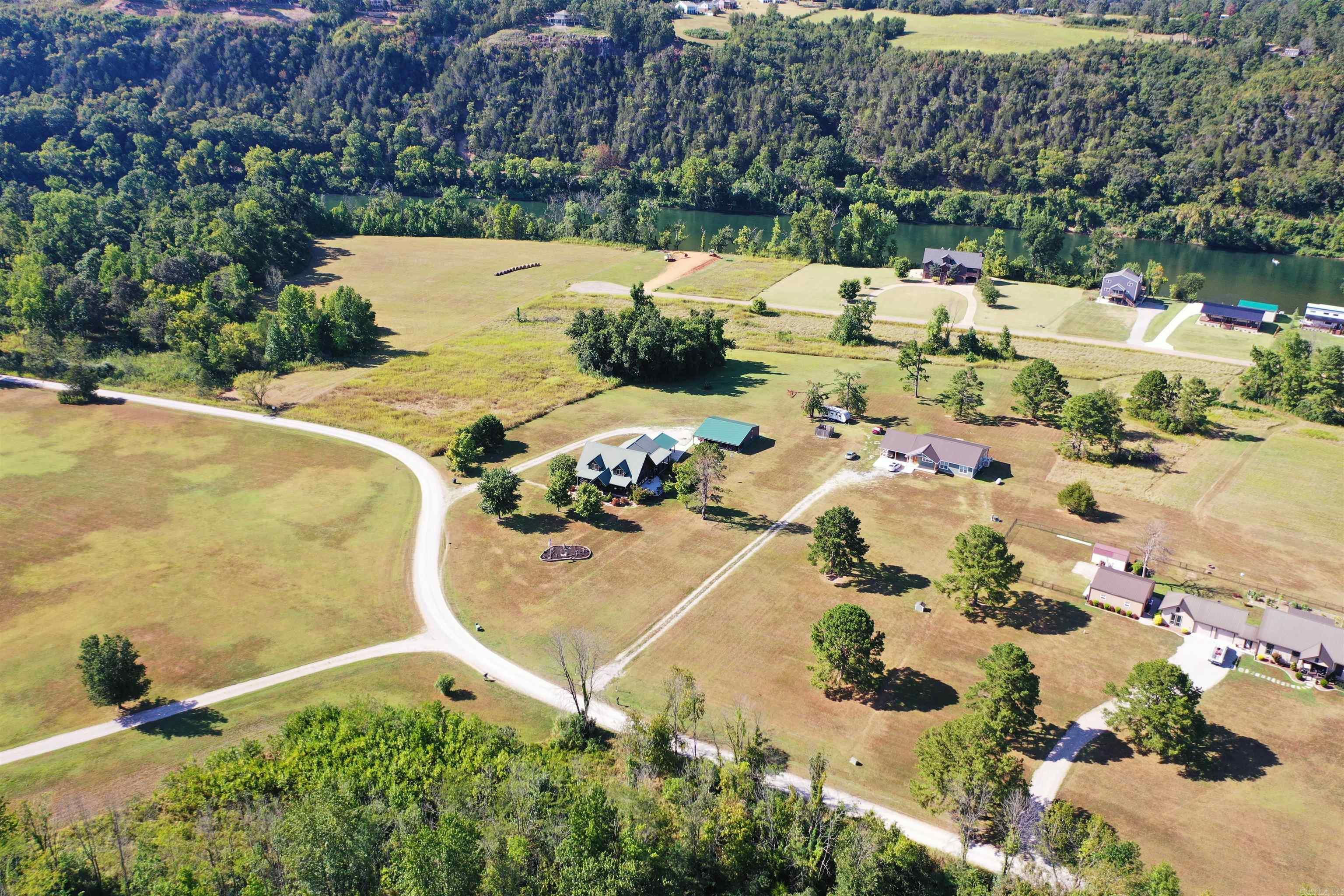 497 CR 101  Norfork, AR