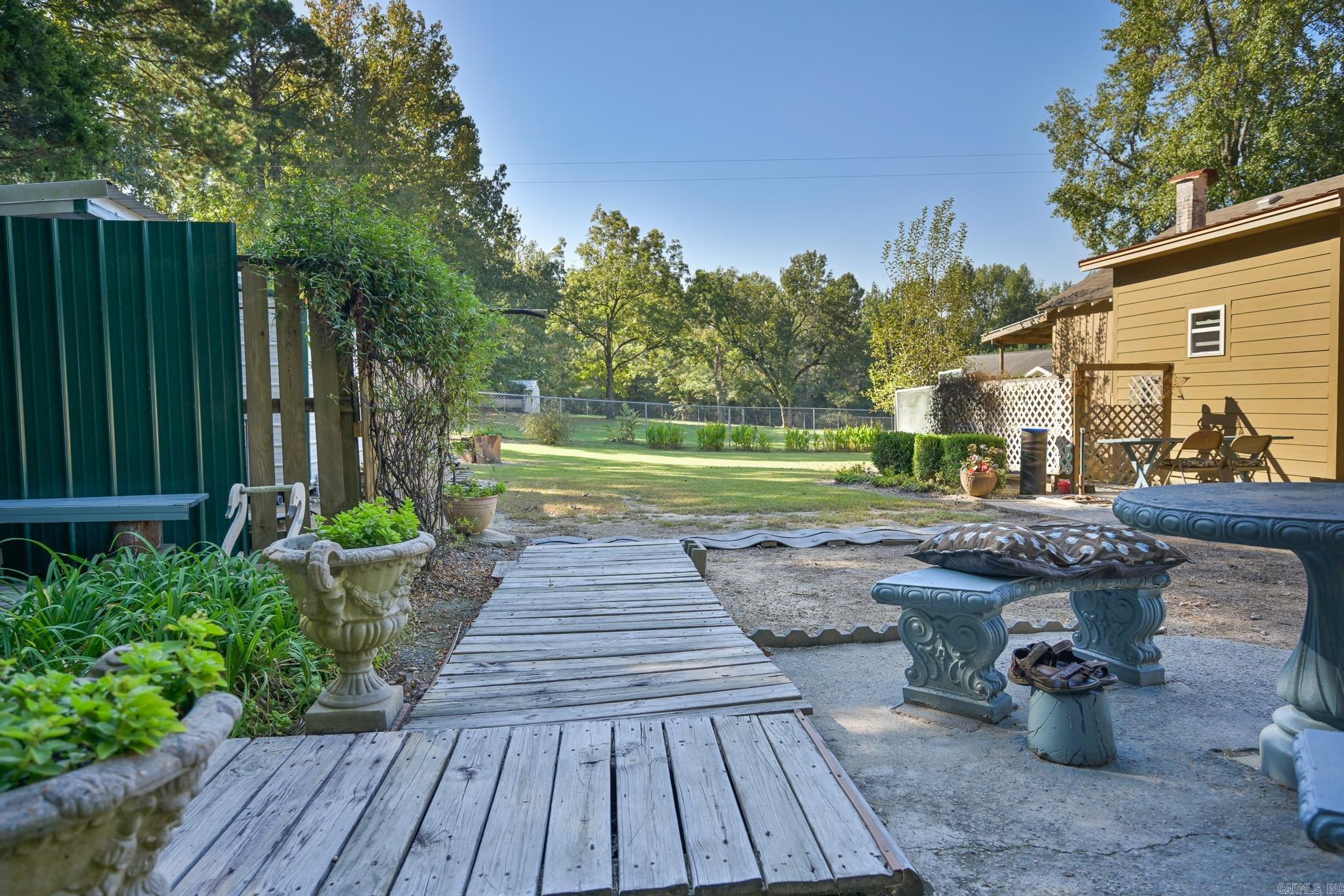 446 Polk Rd 32  Cove, AR