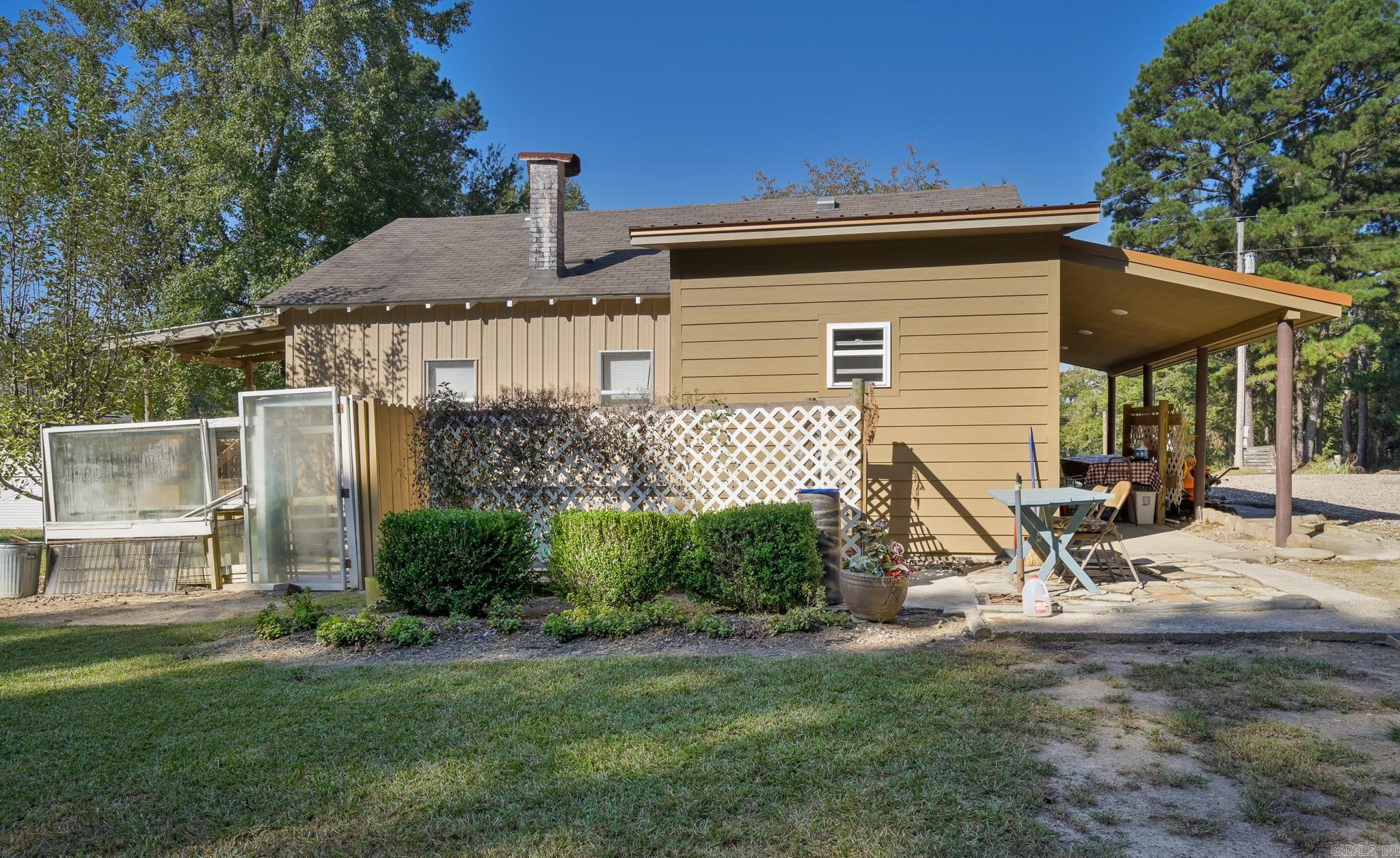 446 Polk Rd 32  Cove, AR