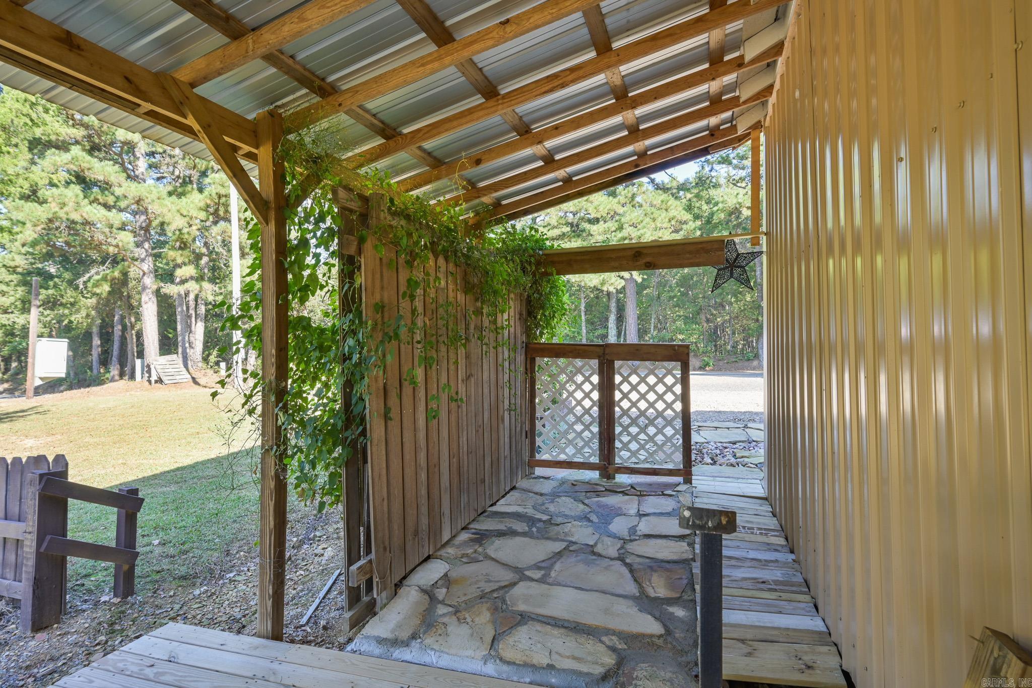 446 Polk Rd 32  Cove, AR