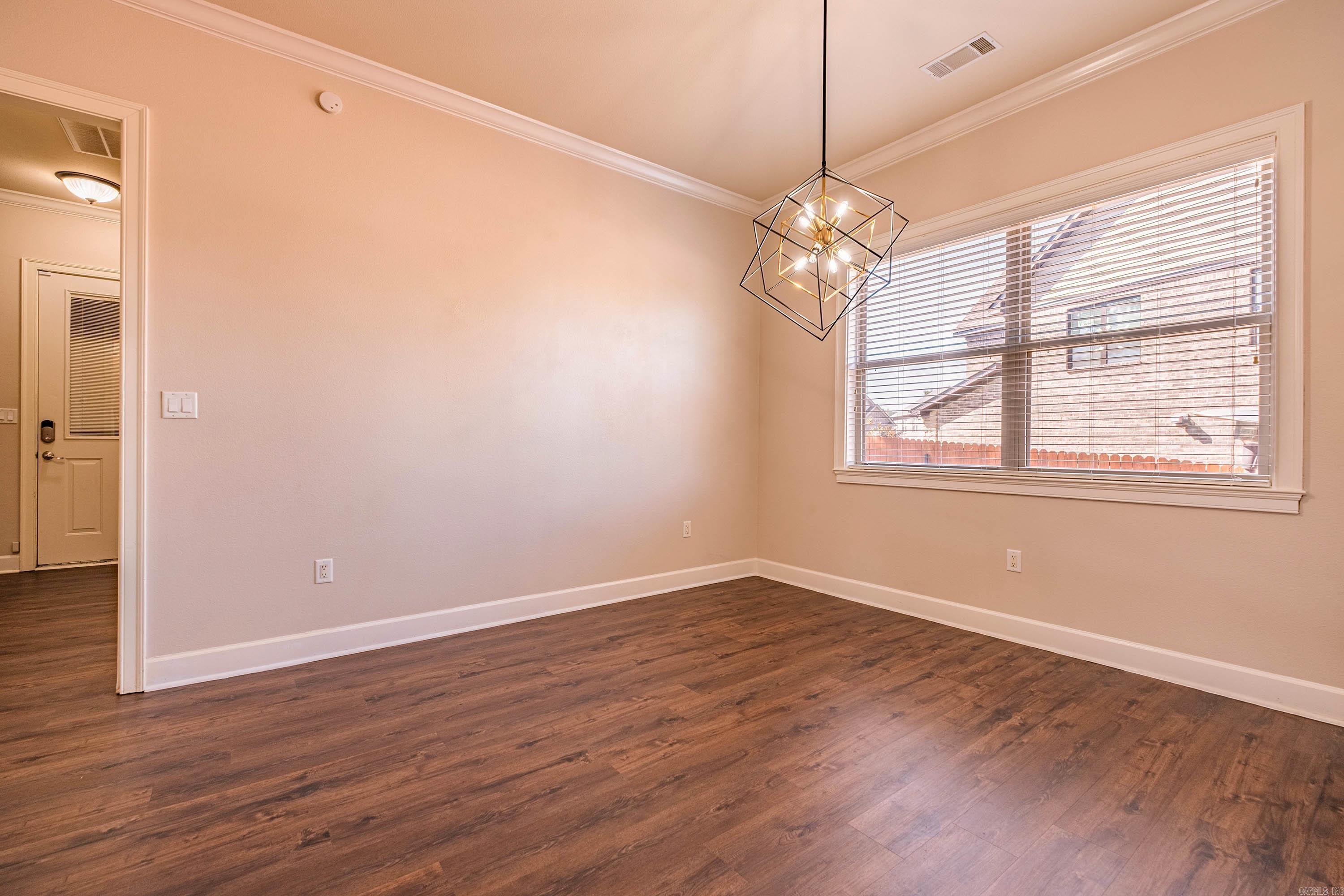 311 Commentry  Little Rock, AR