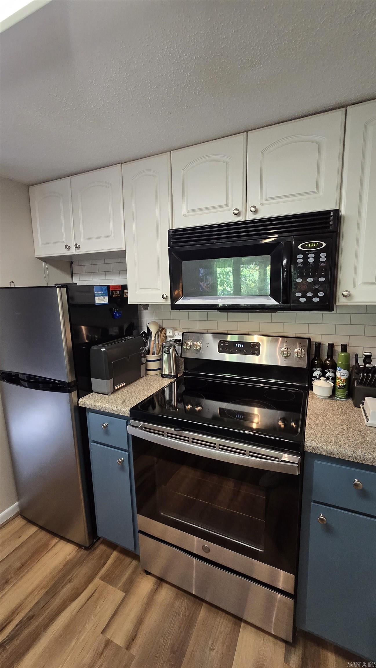 601 Dave Creek Parkway 82  Fairfield Bay, AR