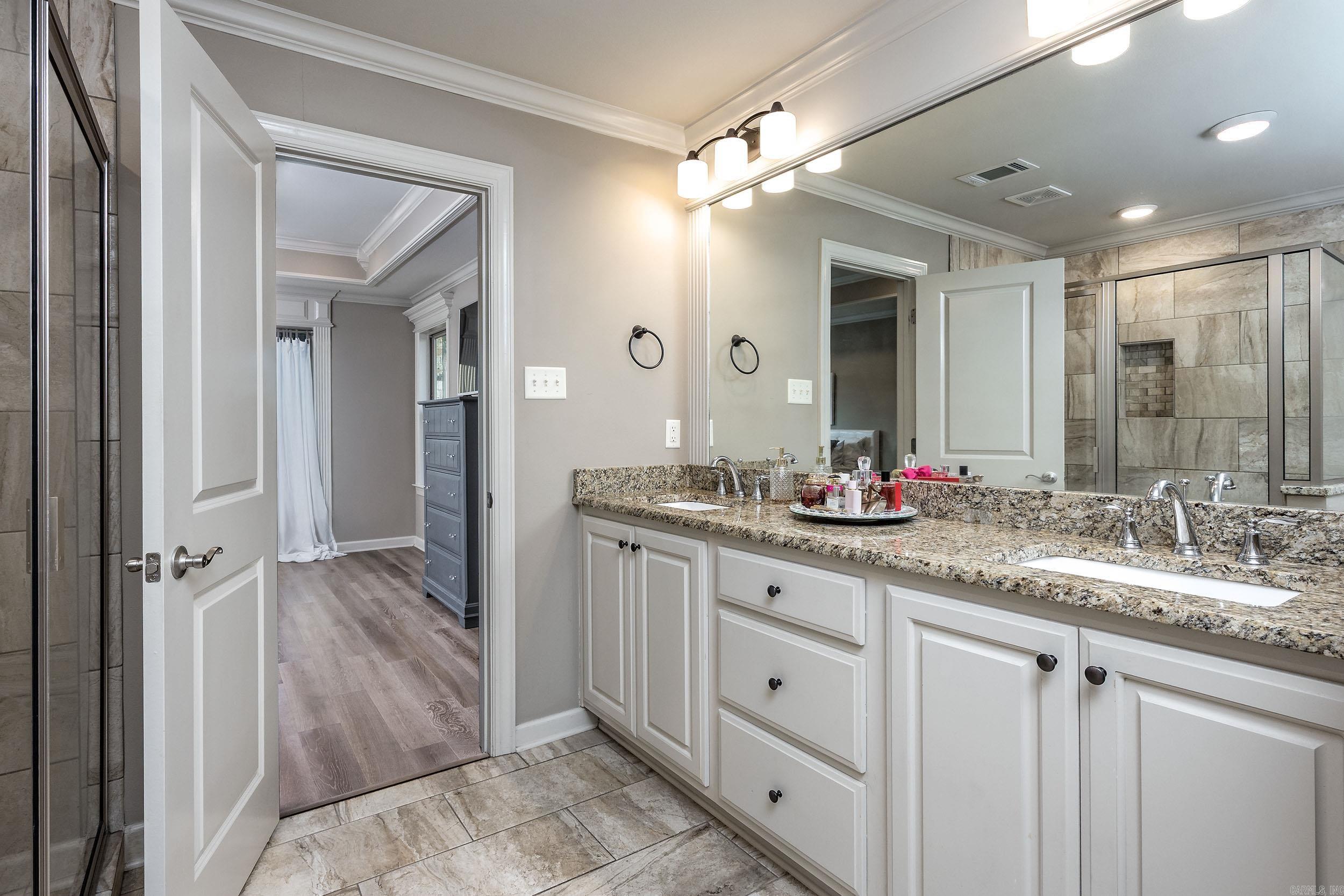 14 Majestic  Maumelle, AR