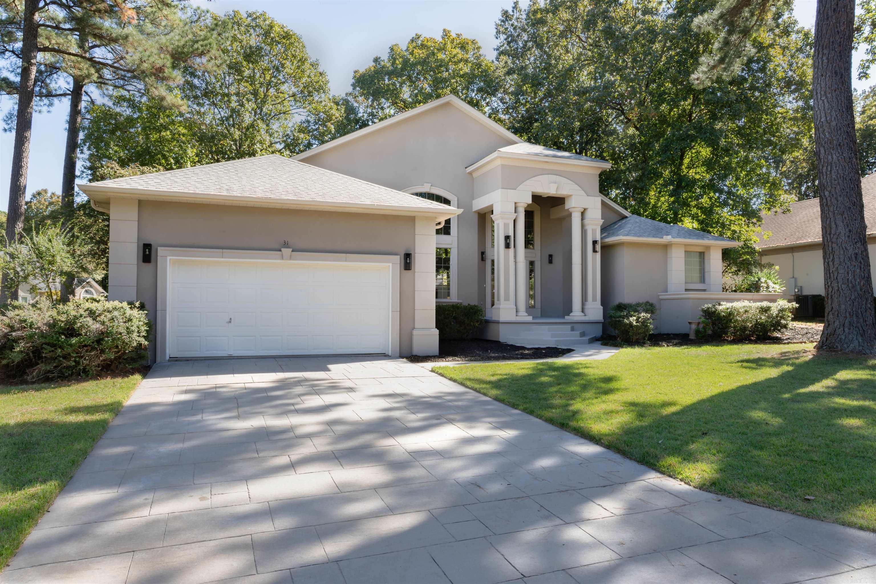 31 Rosaires  Little Rock, AR