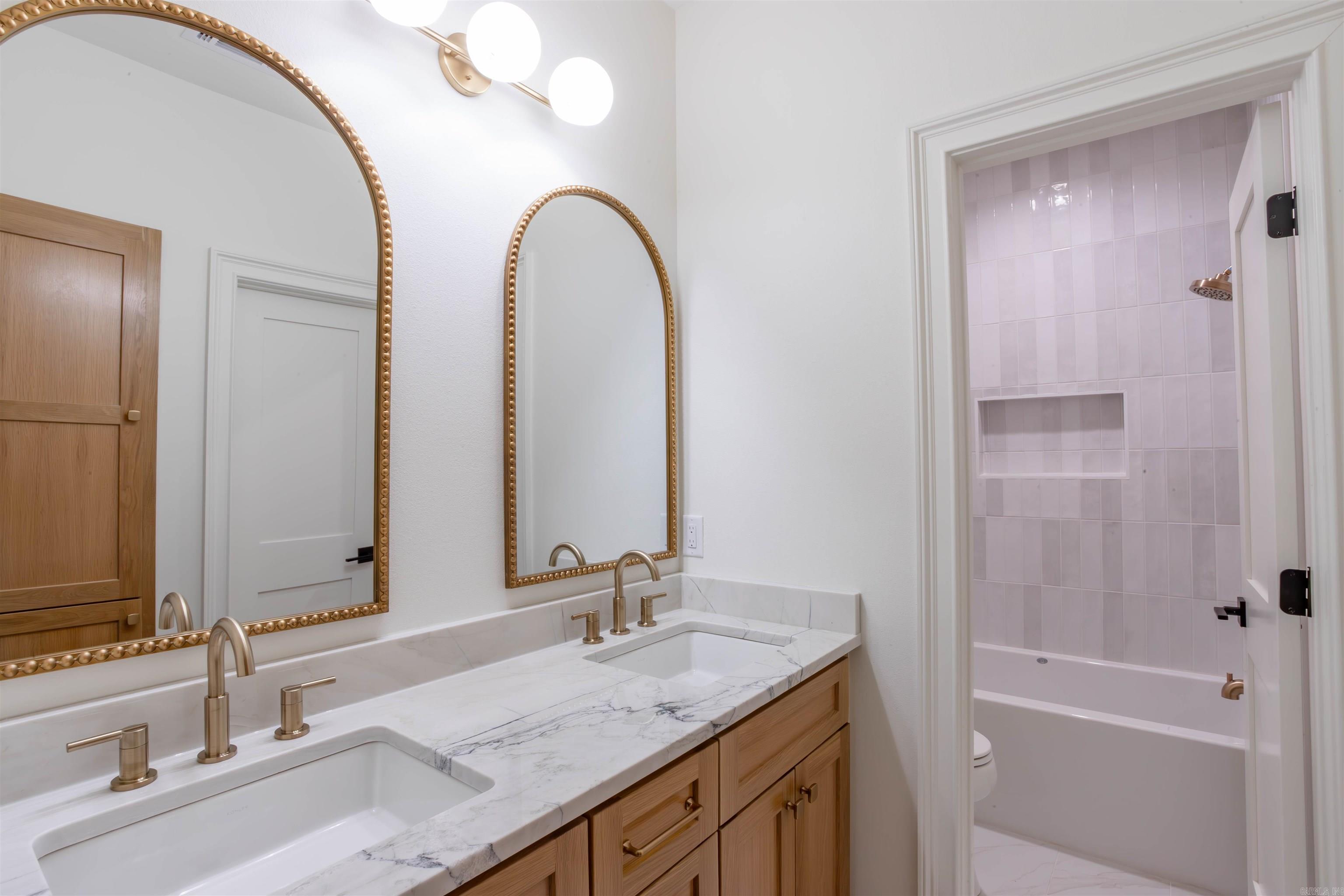 31 Rosaires Way Little Rock, AR 72223