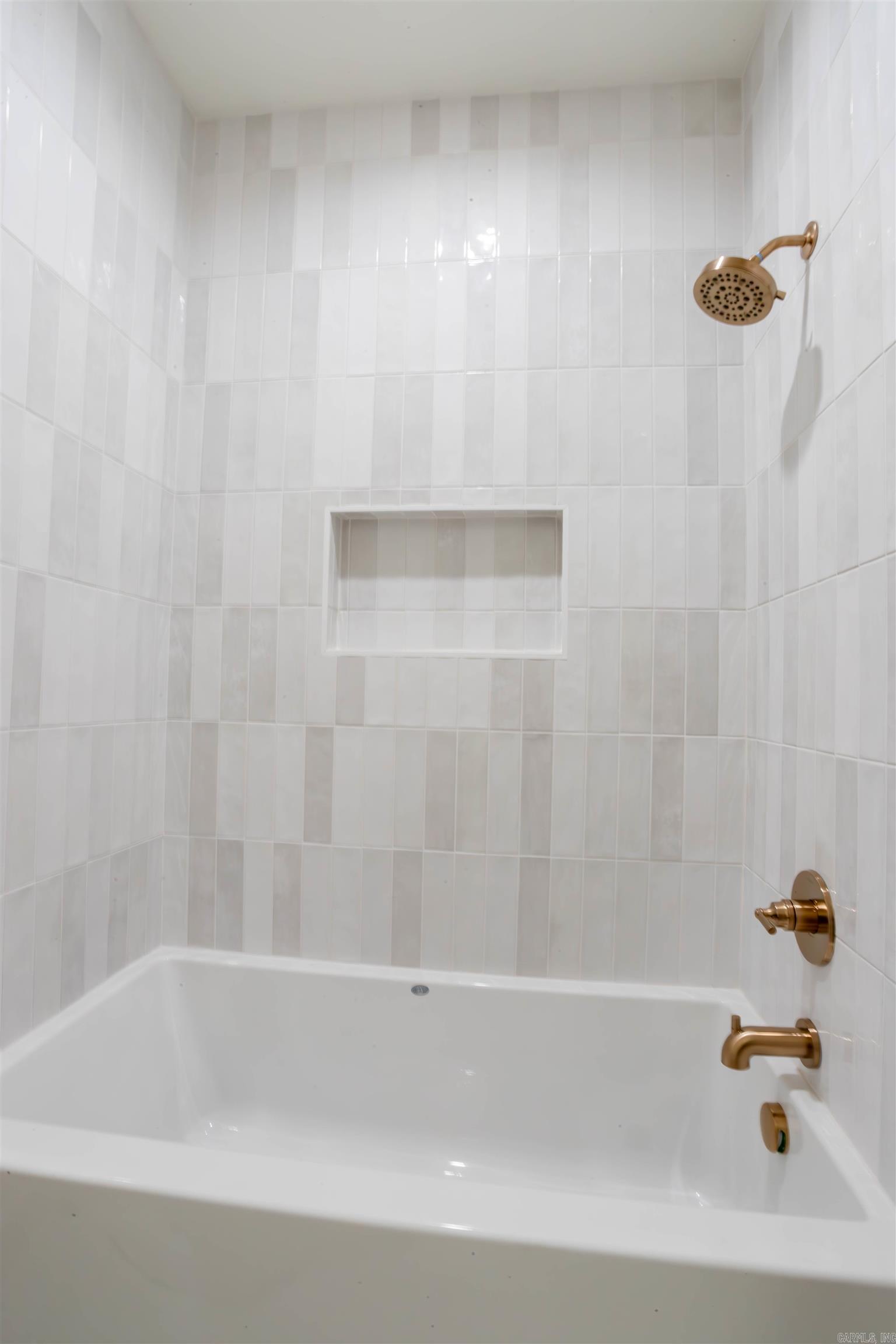 31 Rosaires Way Little Rock, AR 72223