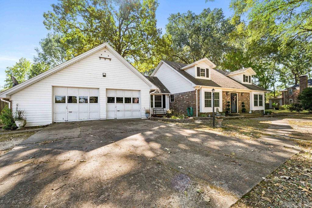 2213 S 2nd Cabot, AR 72023