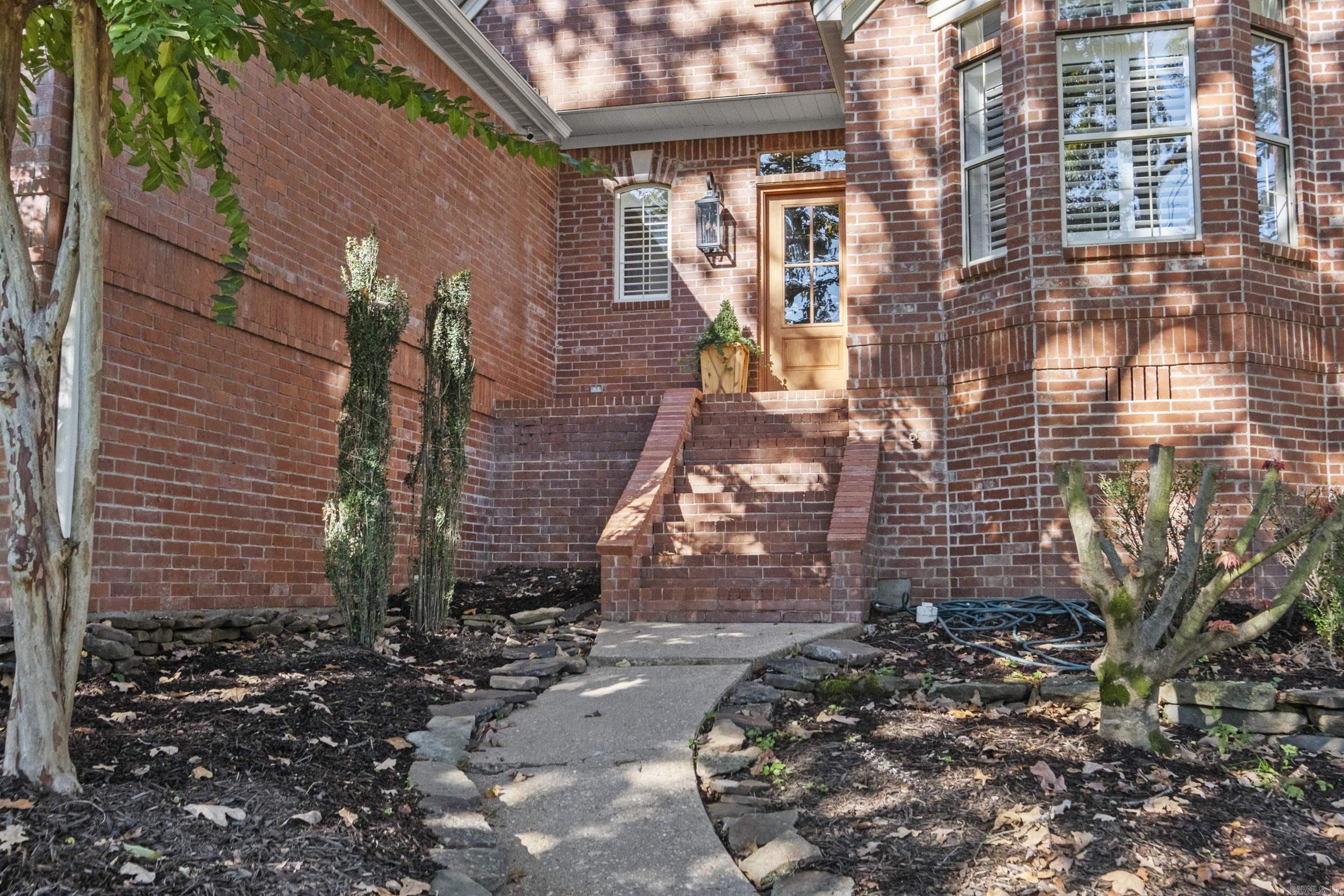 308 River Oaks Blvd Searcy, AR 72143