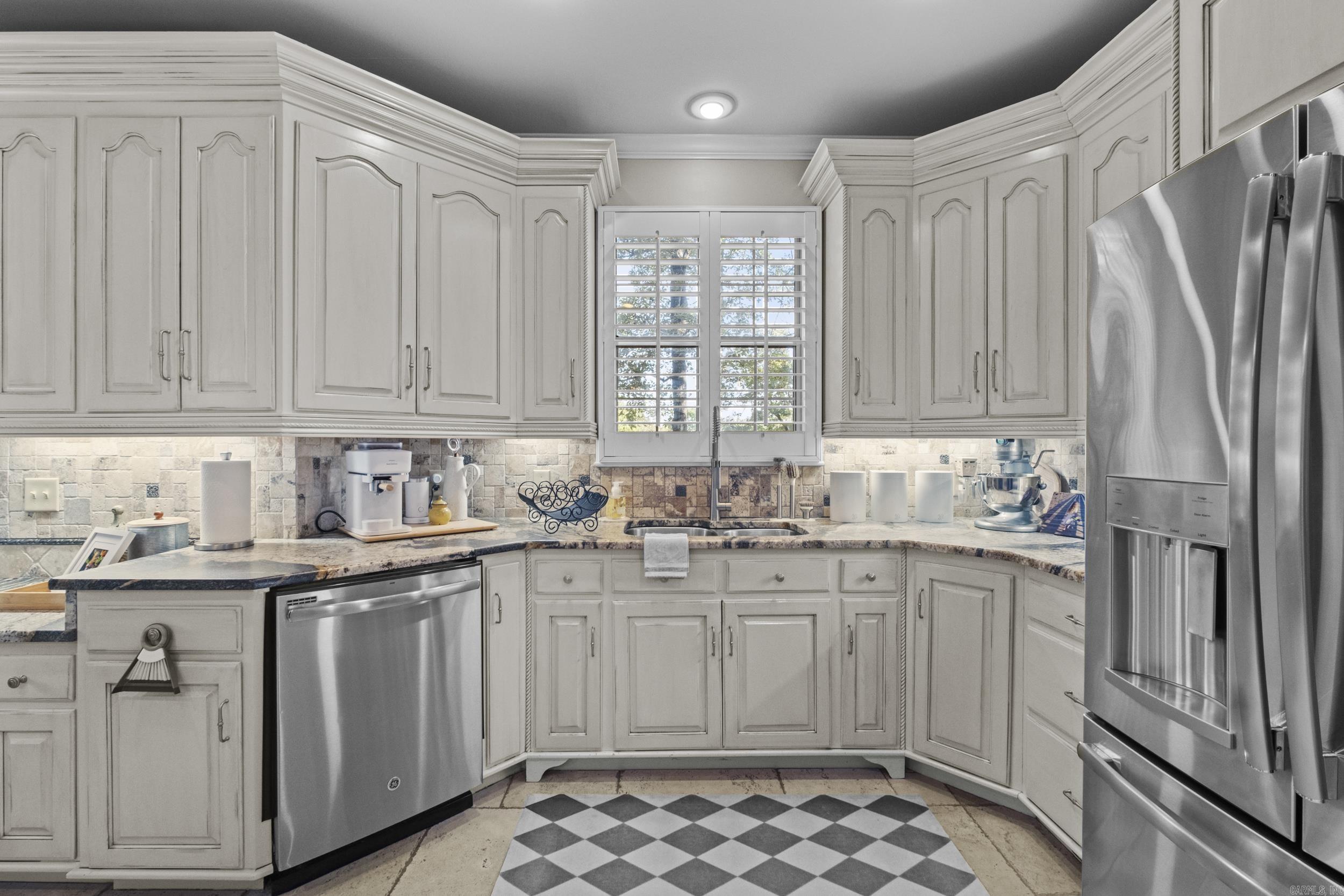 308 River Oaks Blvd Searcy, AR 72143