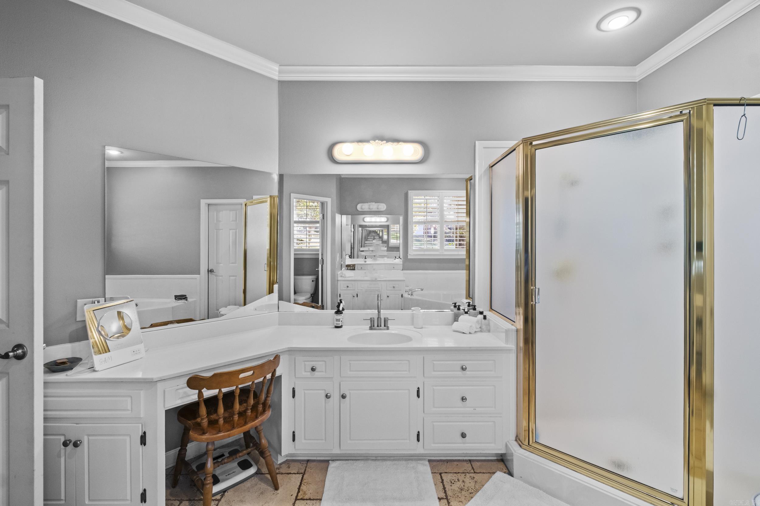 308 River Oaks Blvd Searcy, AR 72143