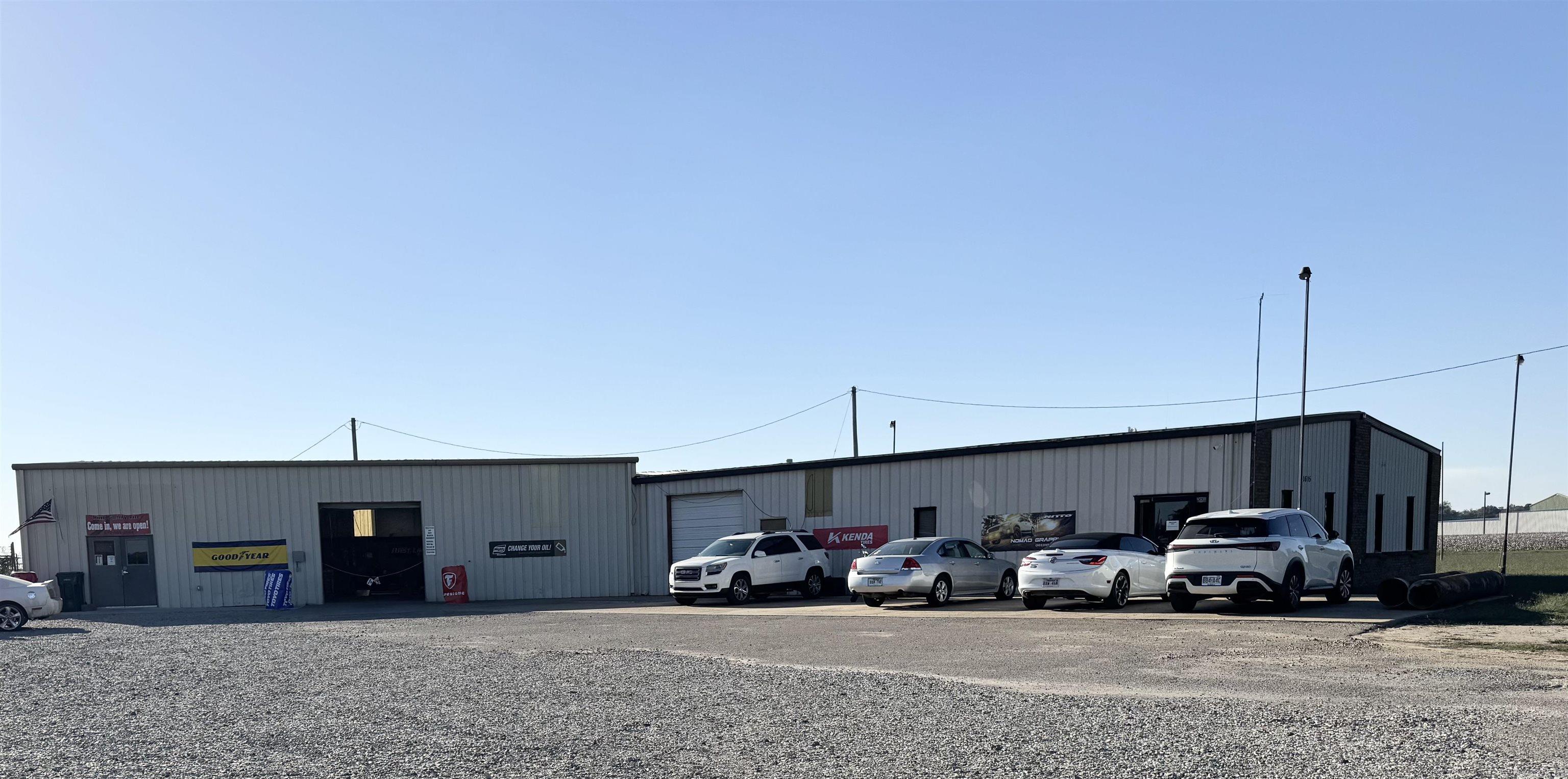 2695 W State Highway 18  Manila, AR