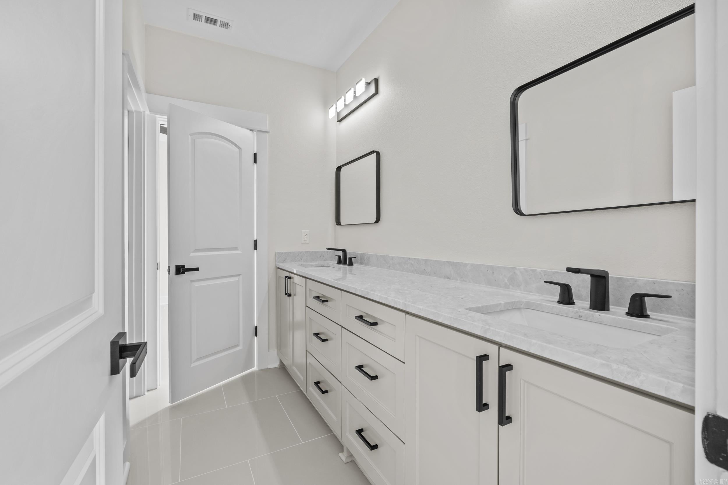 8560 Rapid Water Dr  Sherwood, AR