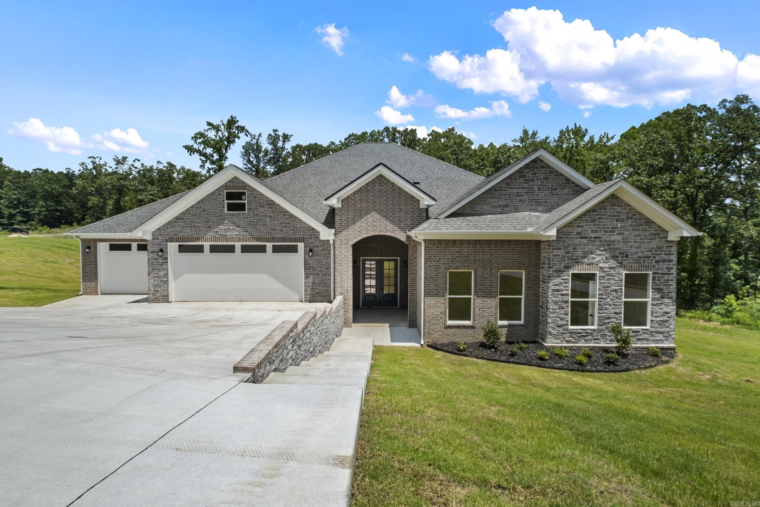 8552 Rapid Water Dr Sherwood, AR 72120