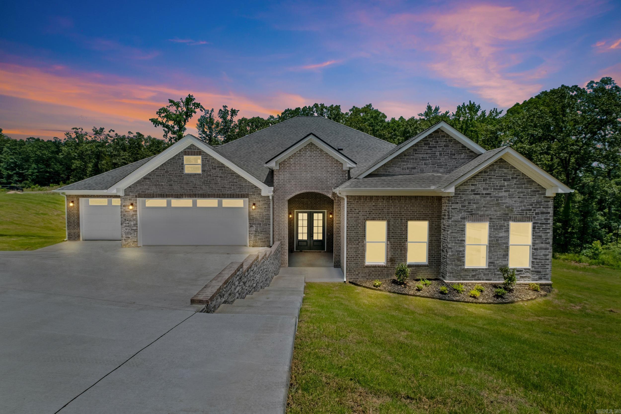 8552 Rapid Water Dr Sherwood, AR 72120