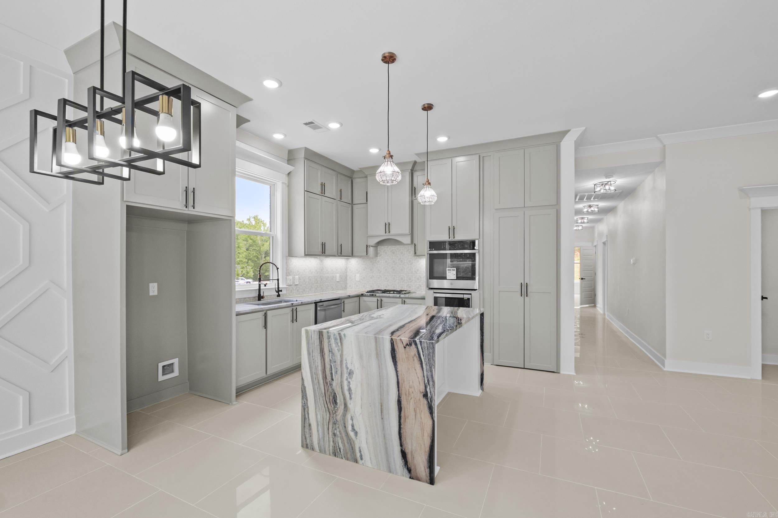 8552 Rapid Water Dr Sherwood, AR 72120