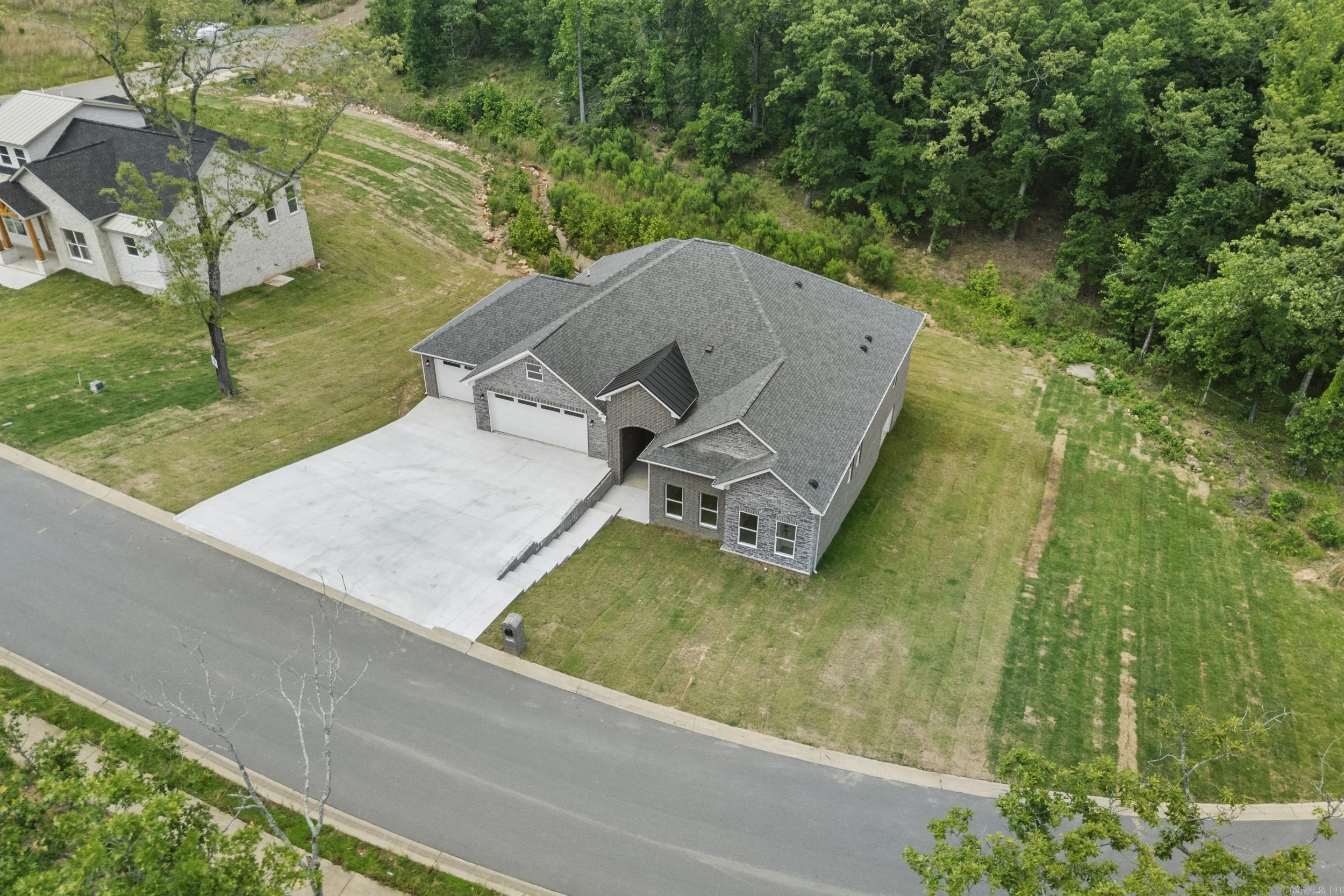 8552 Rapid Water Dr Sherwood, AR 72120