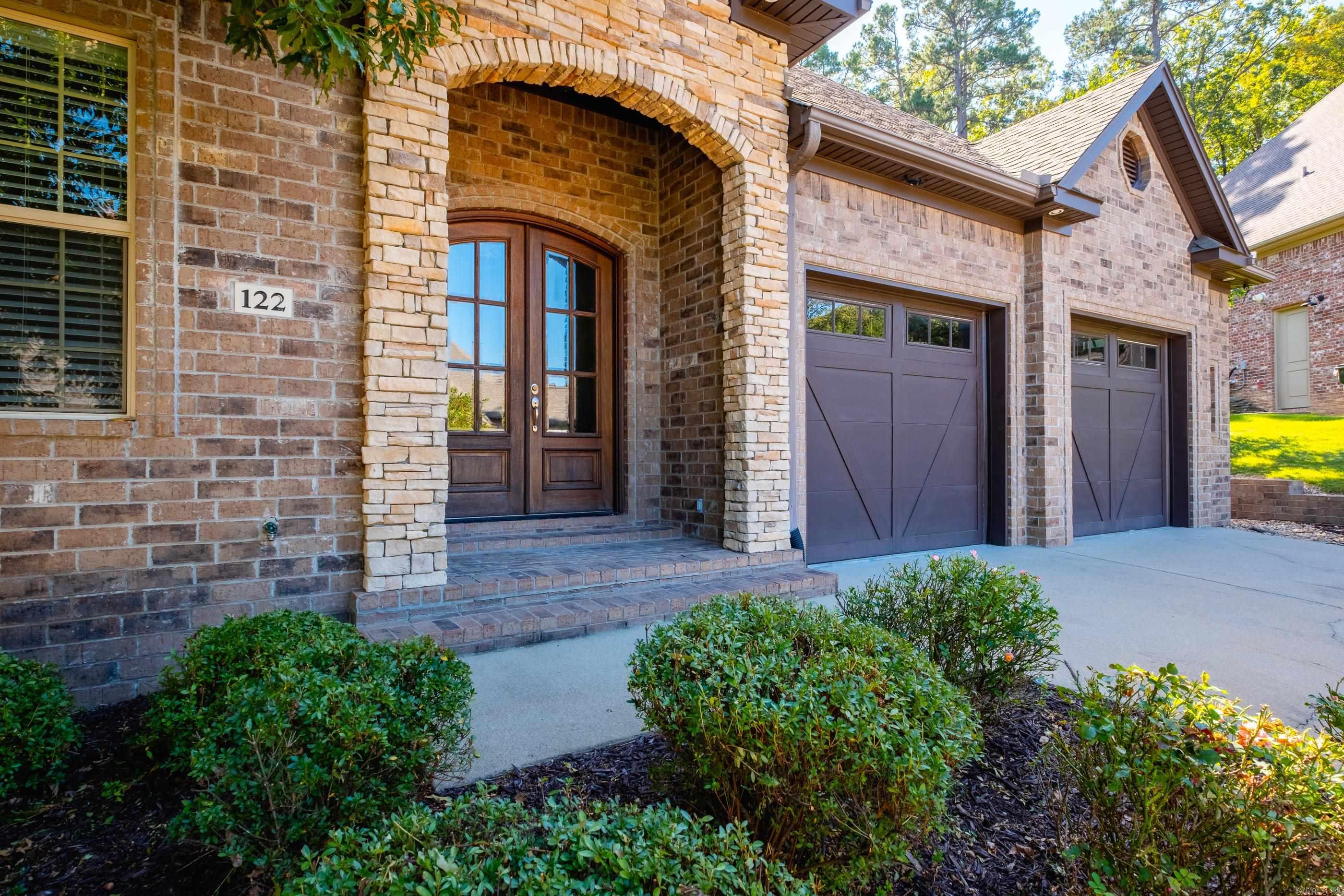 122 Cove Creek Ct  Little Rock, AR